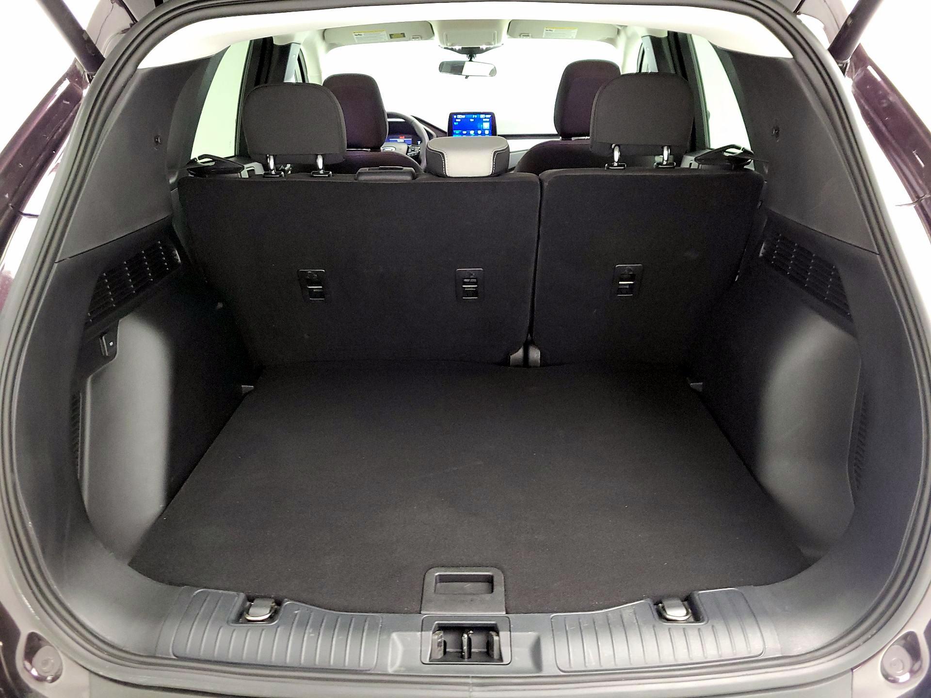 Thumbnail: 2023 Ford Escape - 16