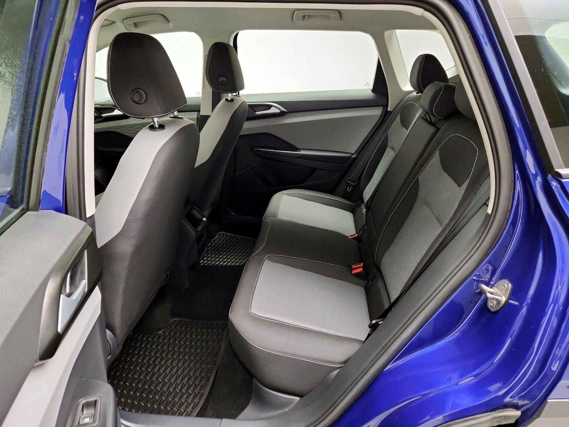 Thumbnail: 2023 Volkswagen Taos - 19