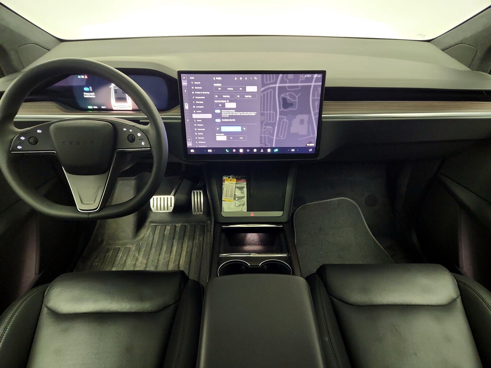 Thumbnail: 2024 Tesla Model X - 9