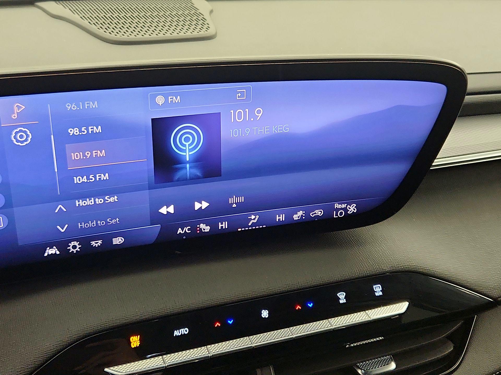 Thumbnail: 2025 Buick Enclave - 15