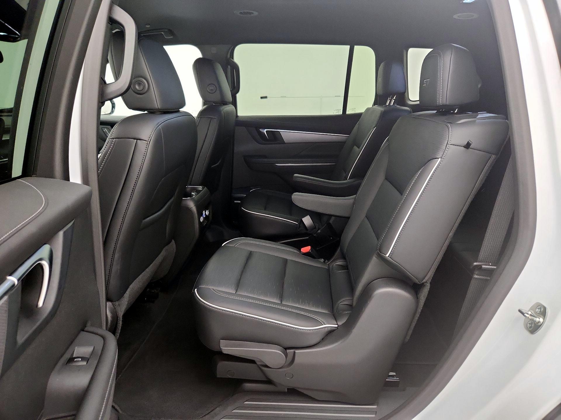 Thumbnail: 2025 Buick Enclave - 19