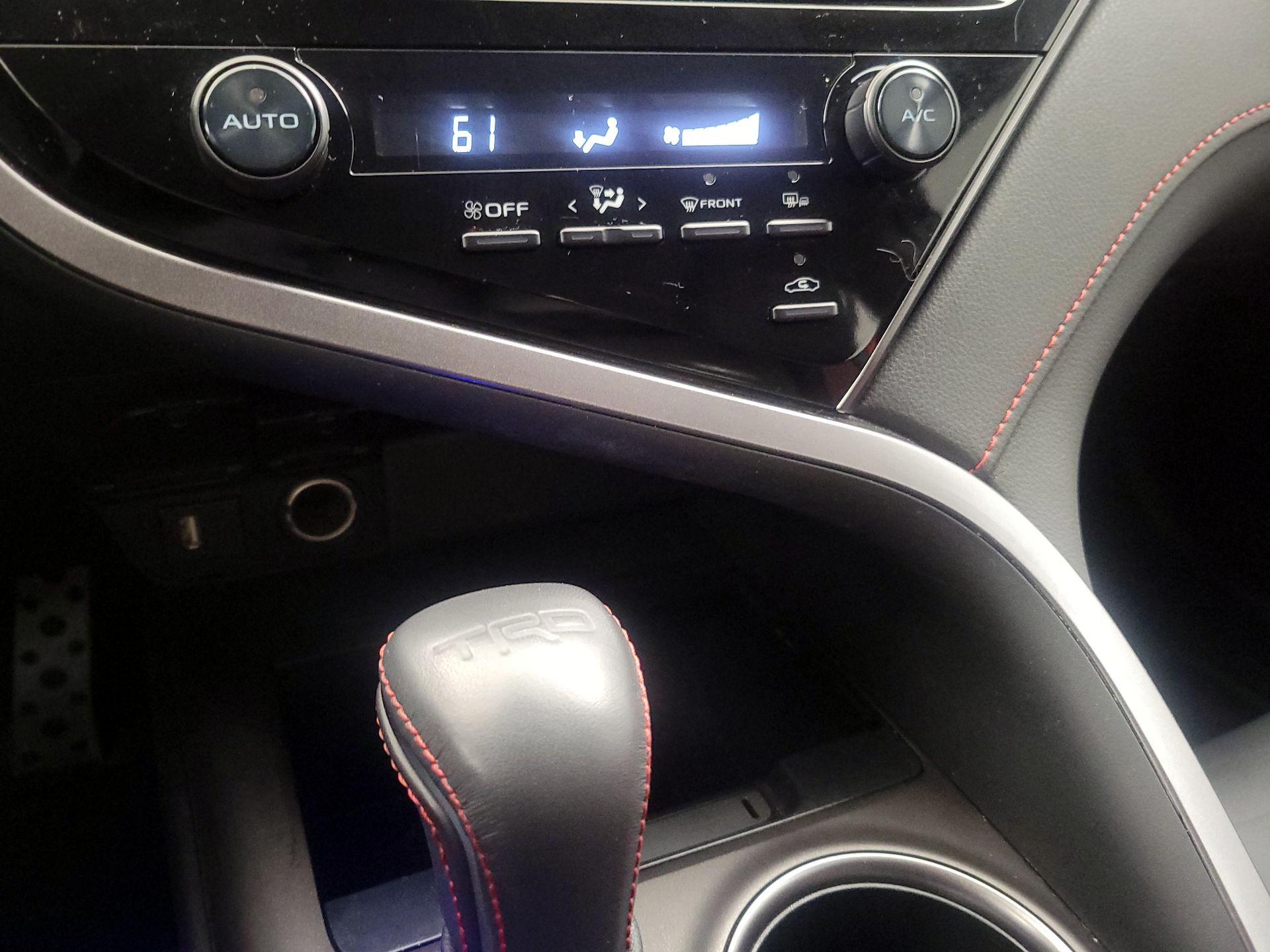 Thumbnail: 2023 Toyota Camry - 16