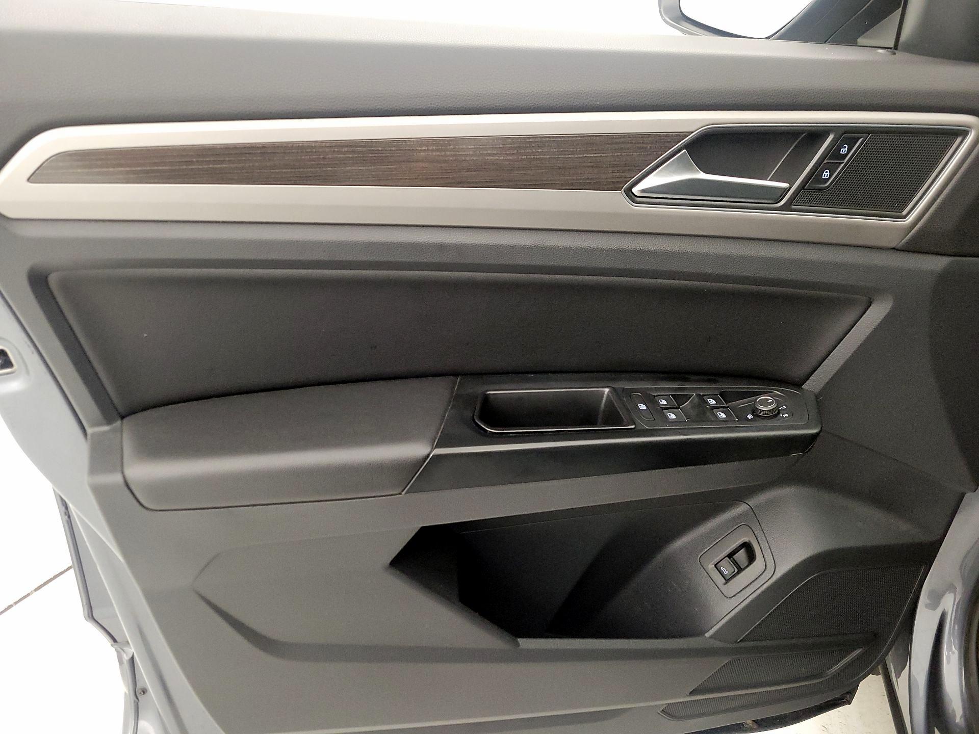 Thumbnail: 2019 Volkswagen Atlas - 12