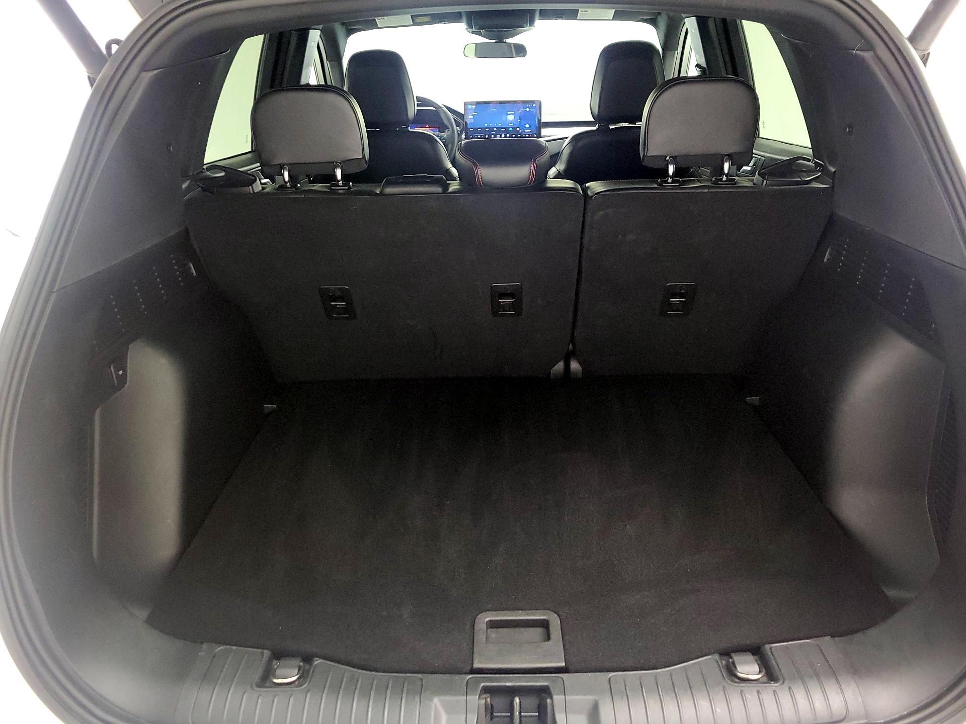 Thumbnail: 2023 Ford Escape - 16