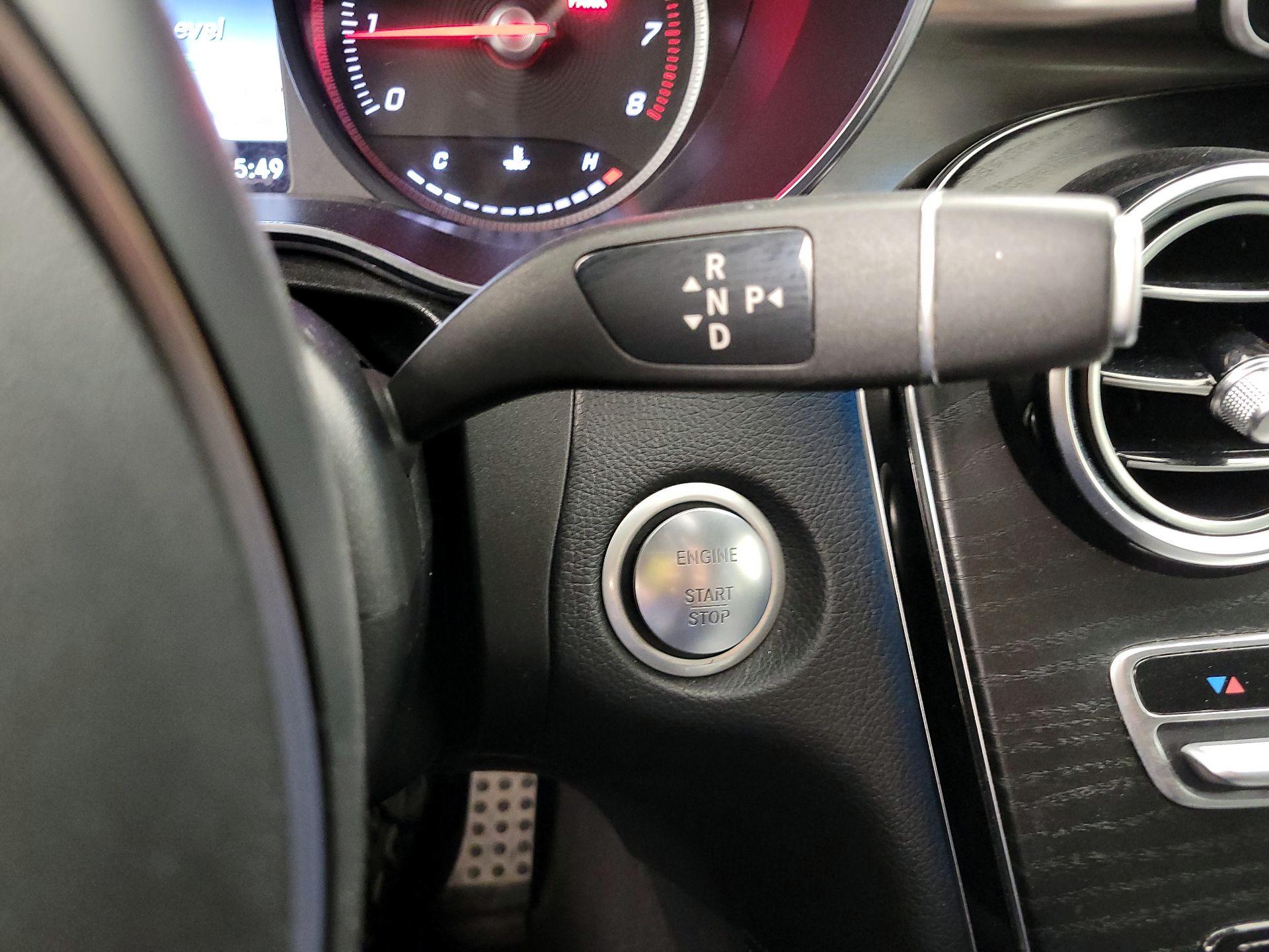 Thumbnail: 2019 Mercedes-Benz GLC - 17