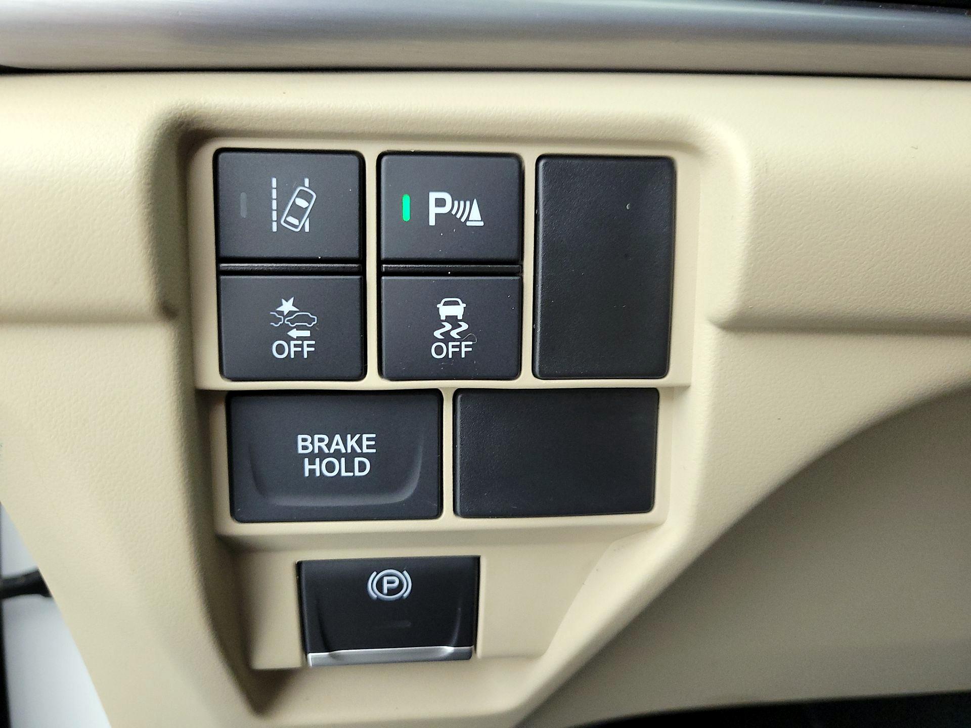 Thumbnail: 2021 Acura RDX - 13