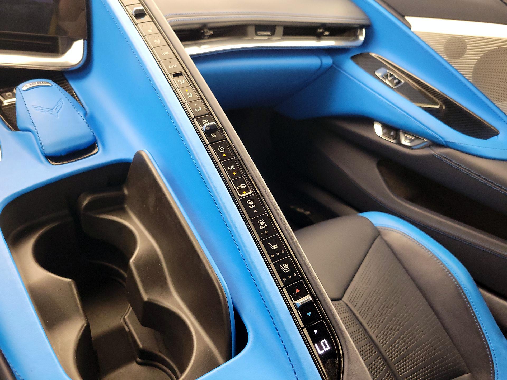 Thumbnail: 2020 Chevrolet Corvette - 16