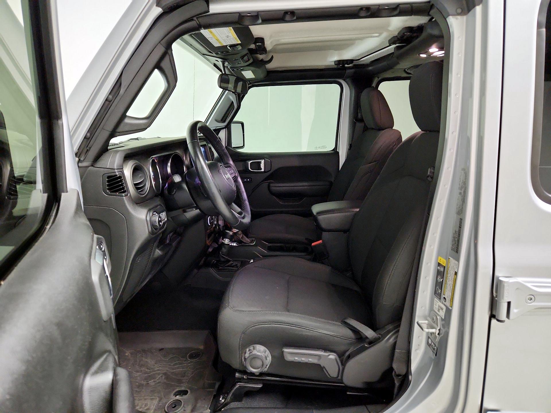 Thumbnail: 2022 Jeep Gladiator - 11