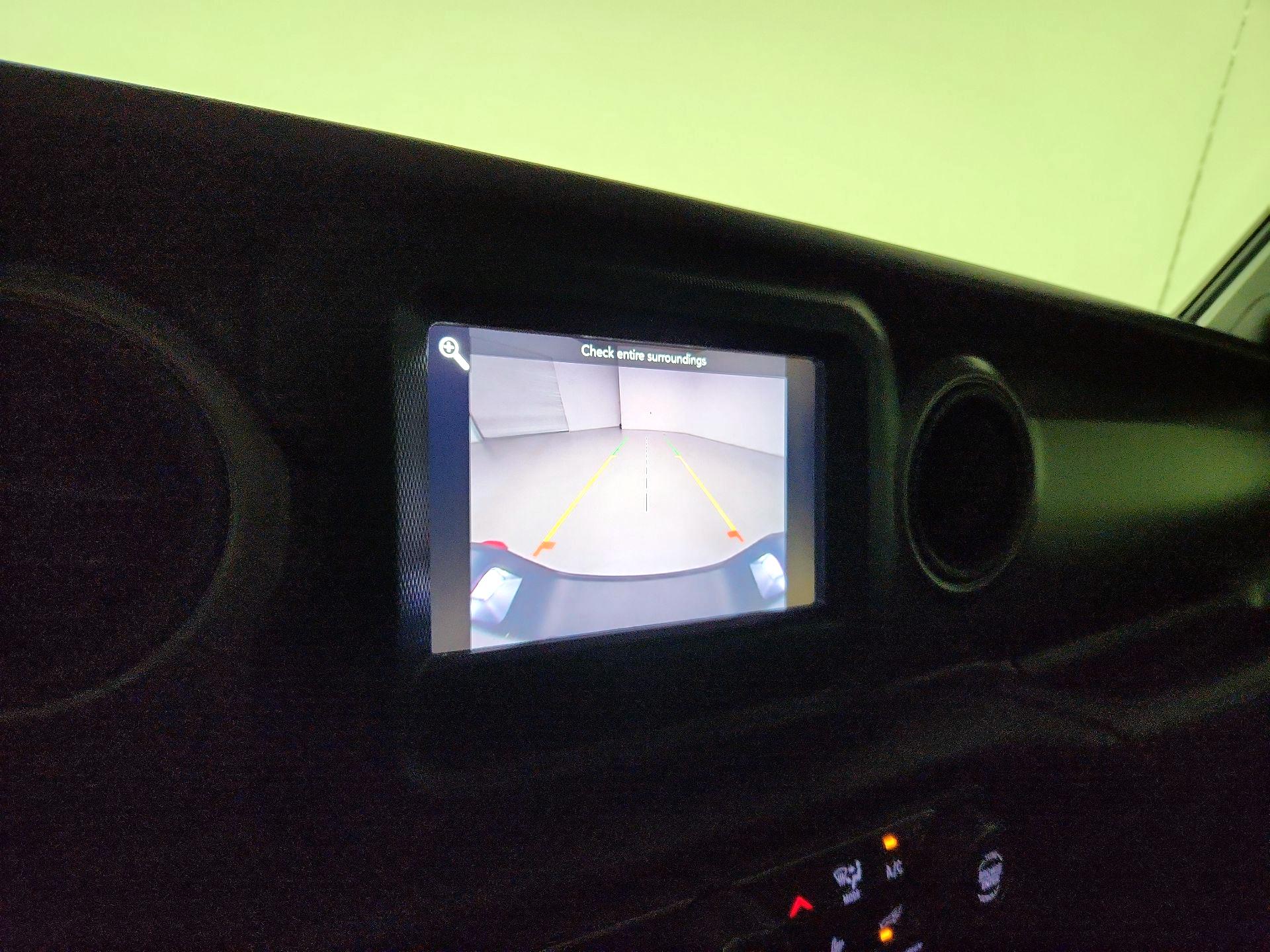 Thumbnail: 2022 Jeep Gladiator - 14