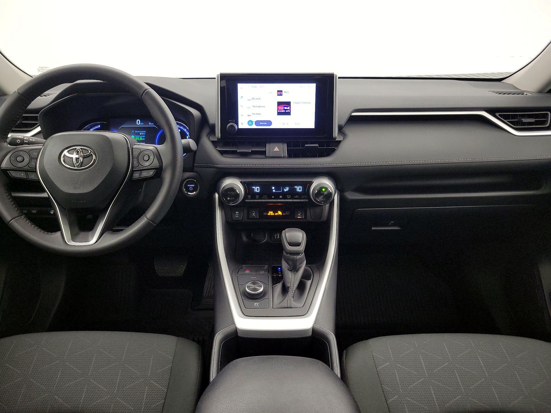 Thumbnail: 2025 Toyota RAV4 - 9