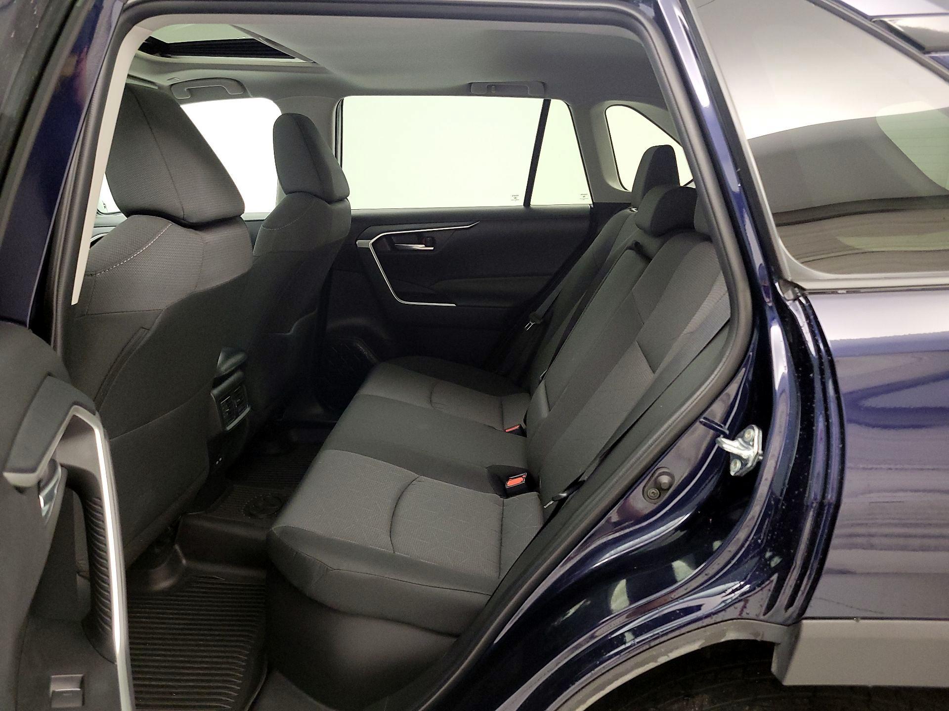 Thumbnail: 2025 Toyota RAV4 - 20