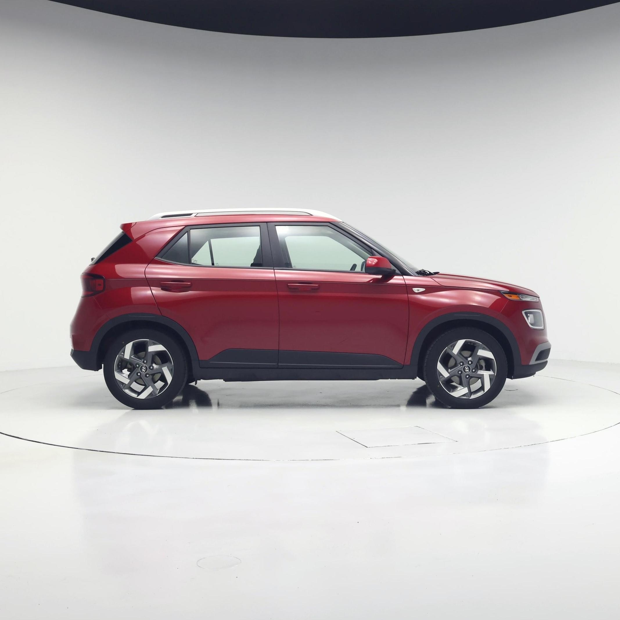 Thumbnail: 2022 Hyundai Venue - 7