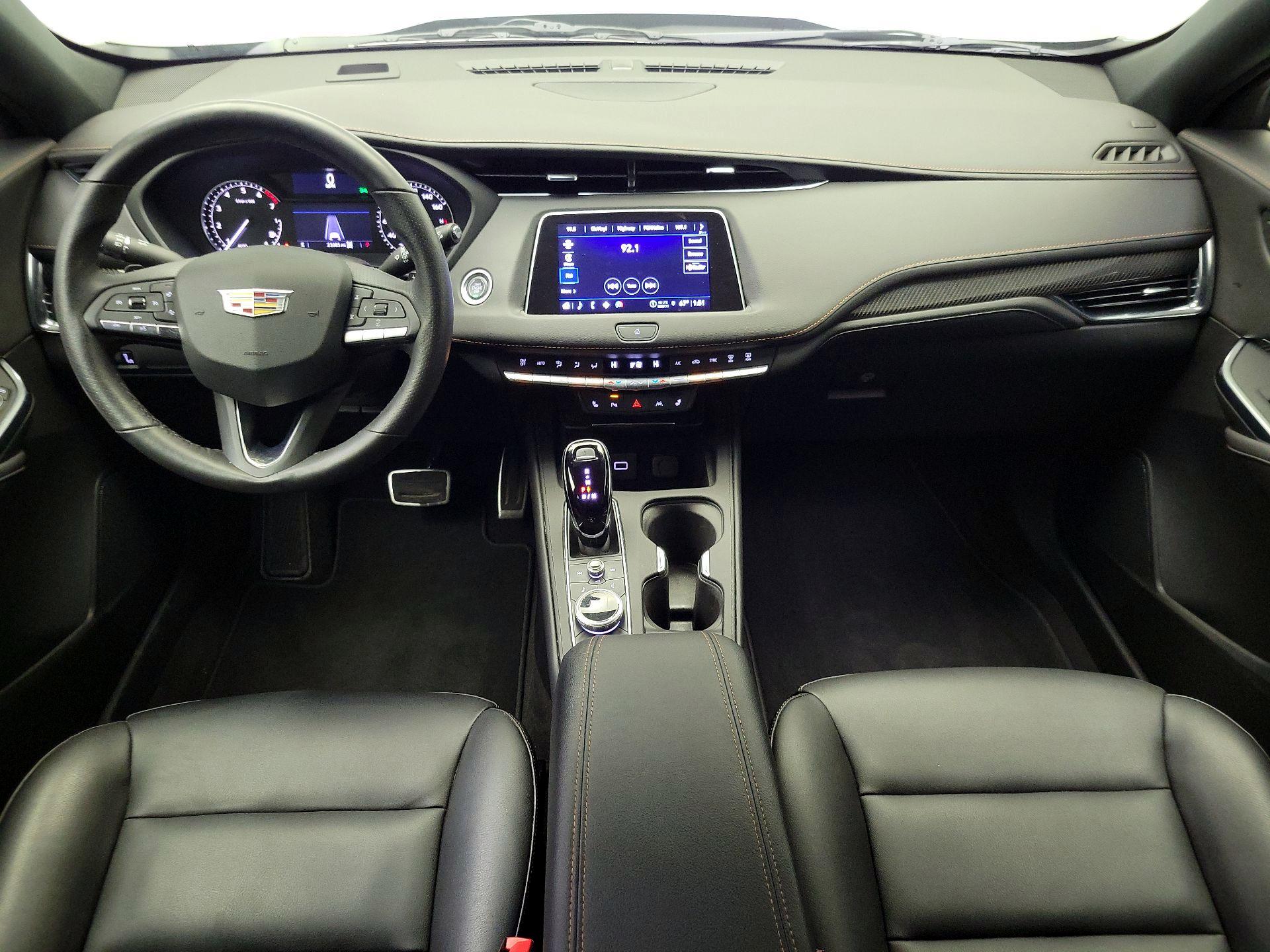 Thumbnail: 2023 Cadillac XT4 - 9