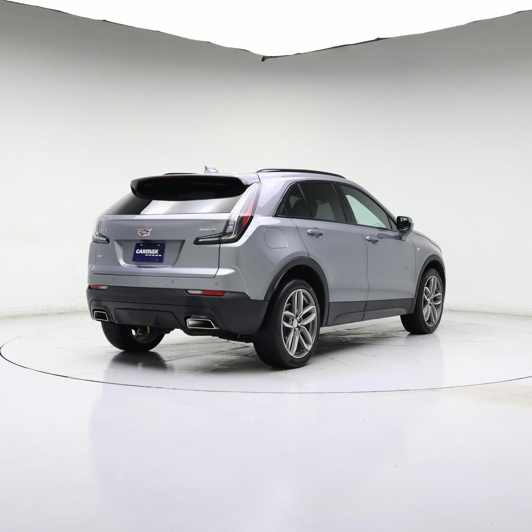 Thumbnail: 2023 Cadillac XT4 - 8