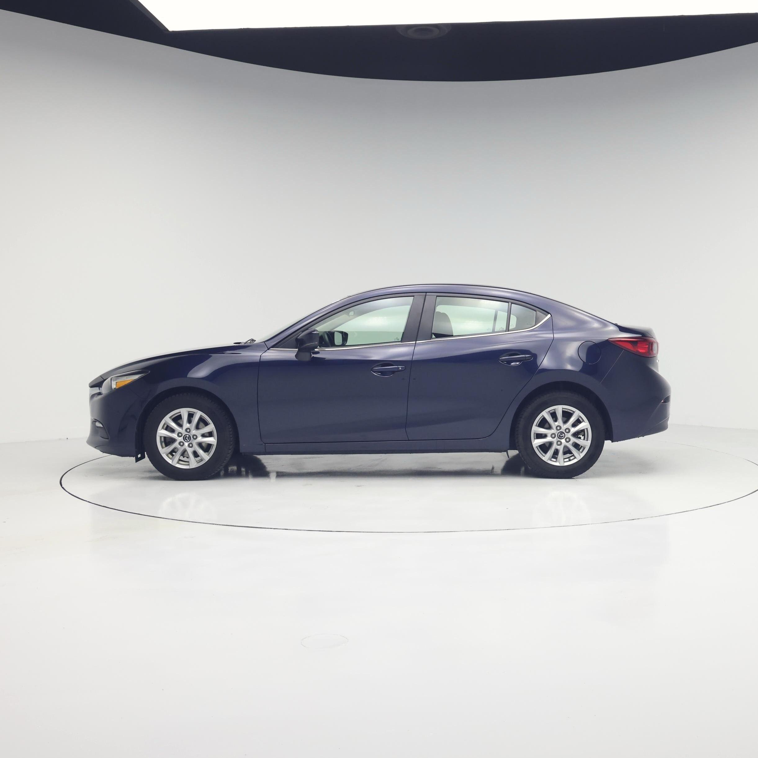 Thumbnail: 2018 Mazda Mazda3 - 3