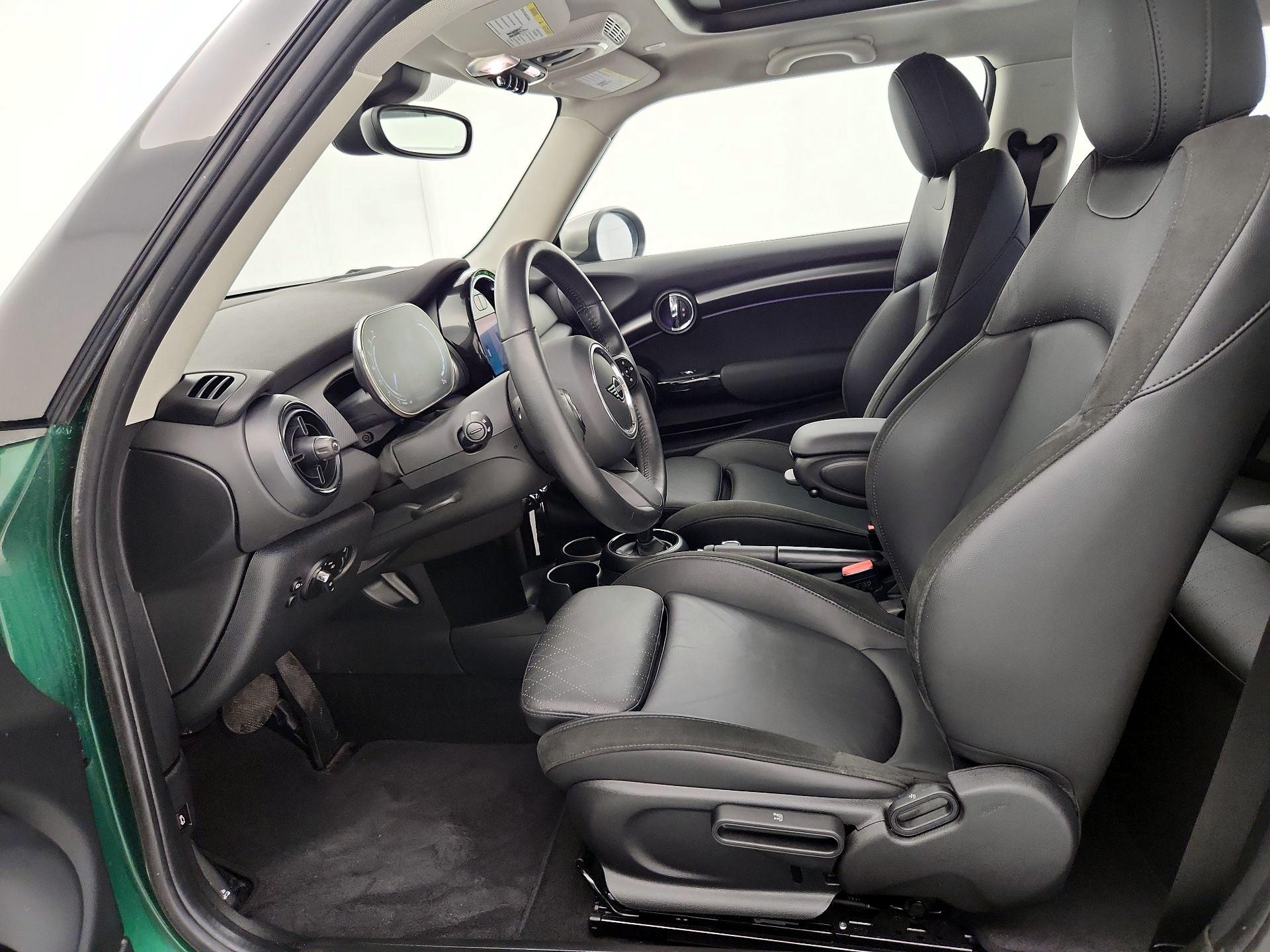 Thumbnail: 2024 MINI Cooper Hardtop - 11