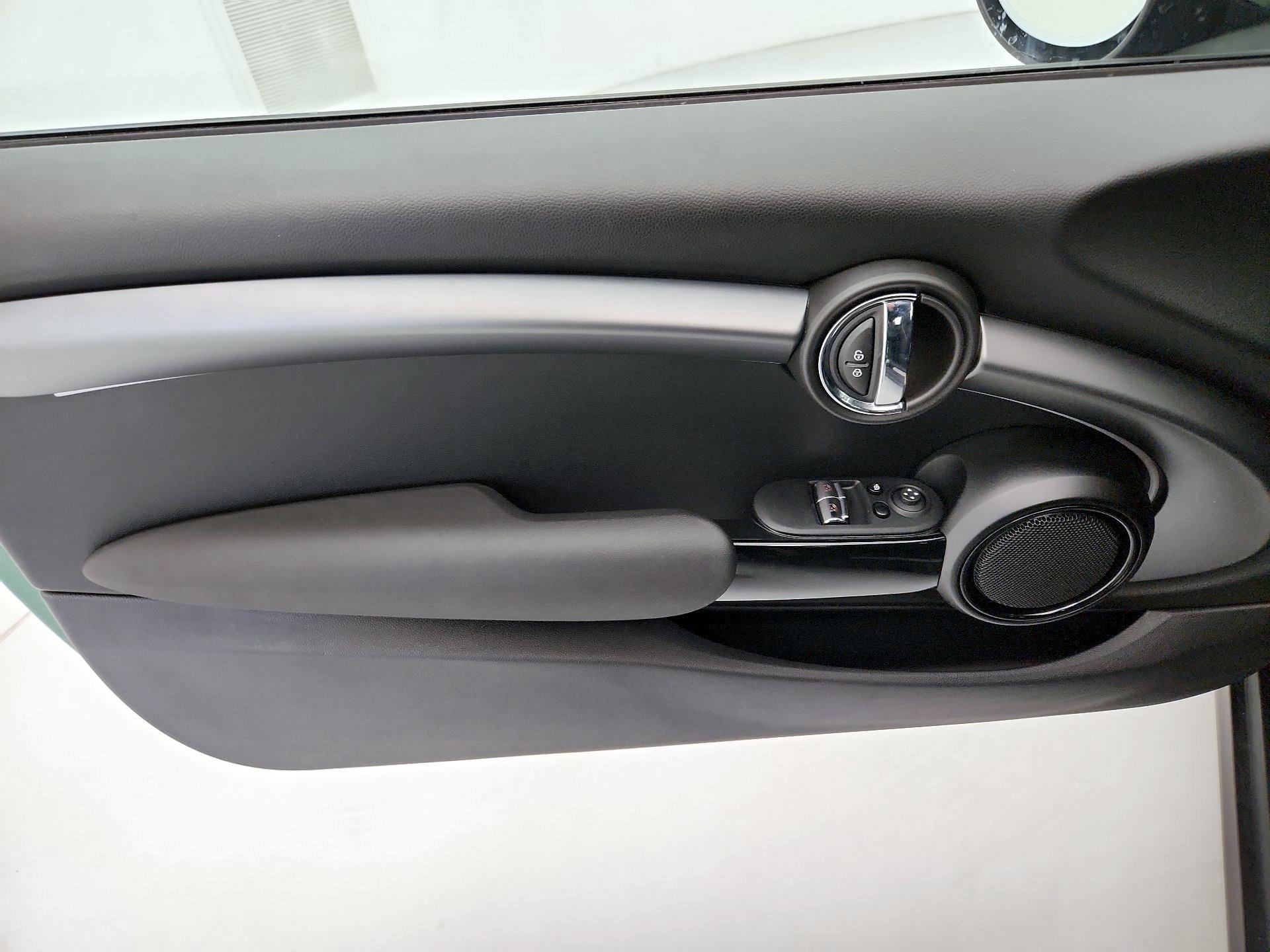 Thumbnail: 2024 MINI Cooper Hardtop - 12