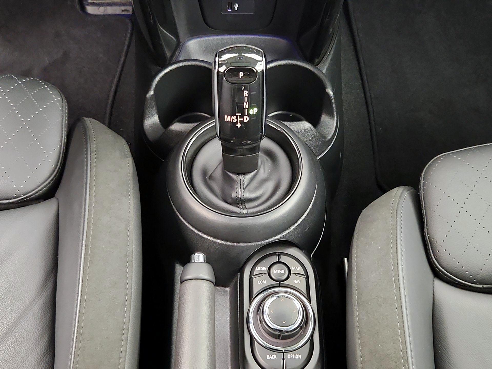 Thumbnail: 2024 MINI Cooper Hardtop - 18