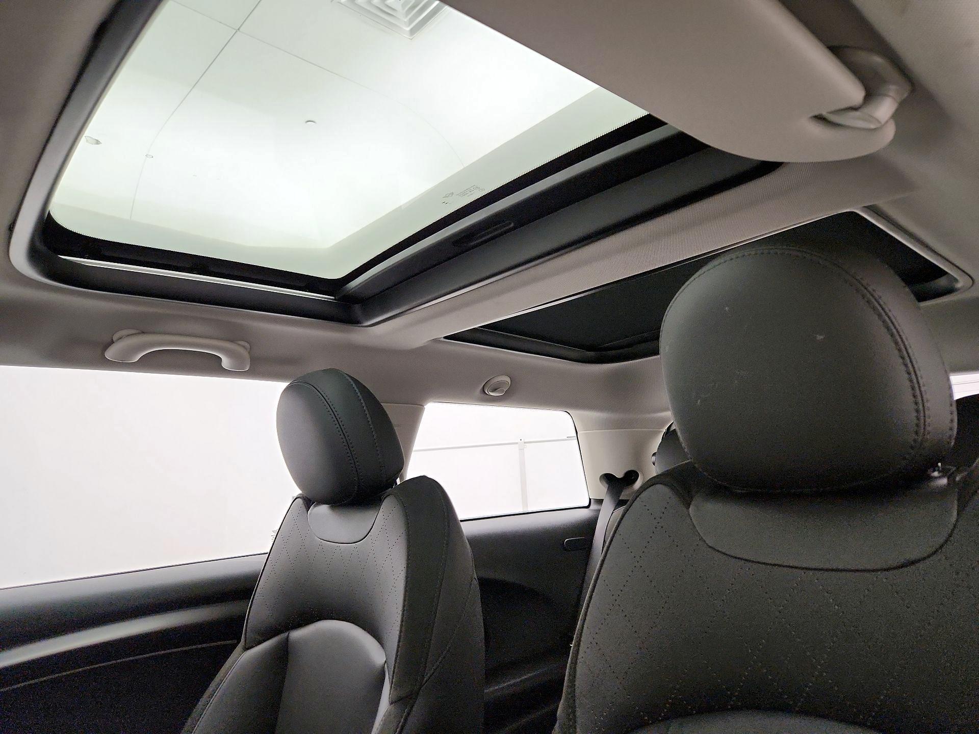 Thumbnail: 2024 MINI Cooper Hardtop - 20