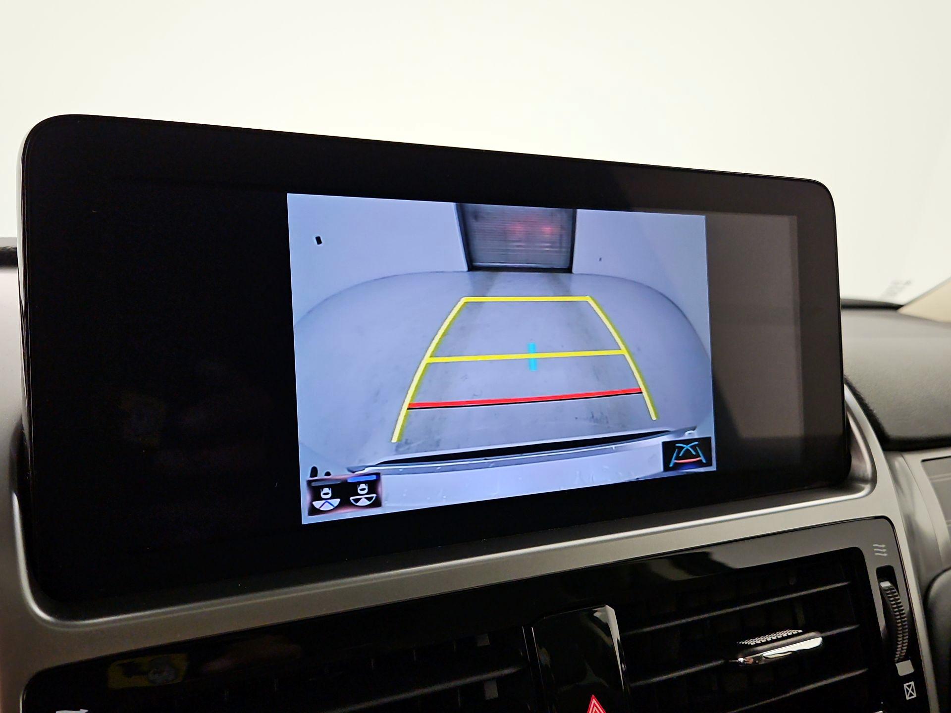 Thumbnail: 2023 Lexus GX - 15