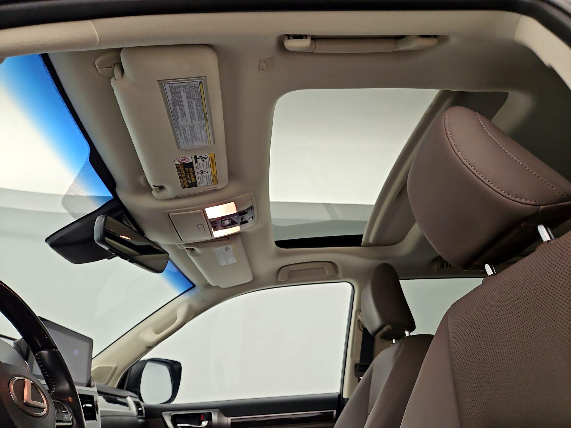 Thumbnail: 2023 Lexus GX - 20