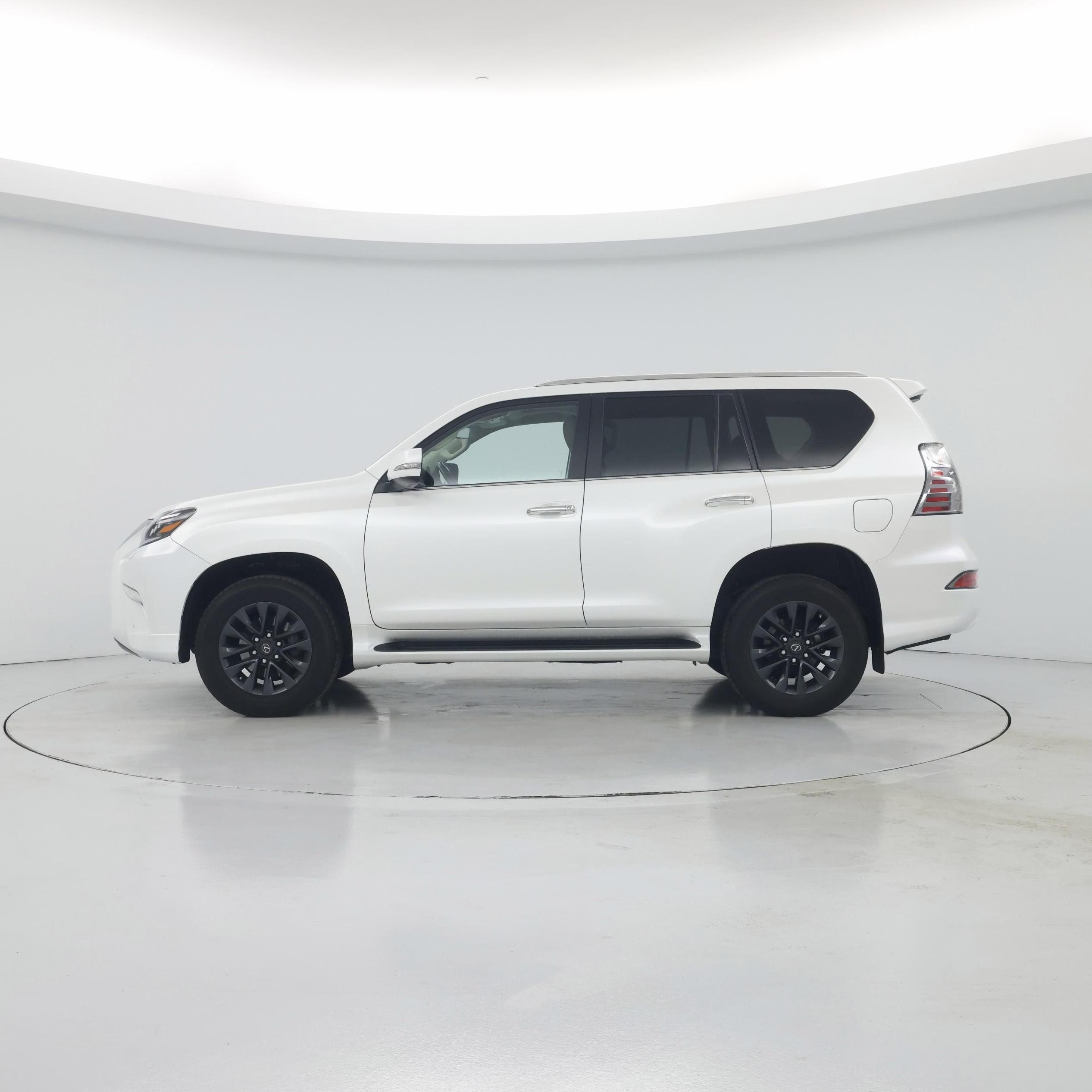Thumbnail: 2023 Lexus GX - 3