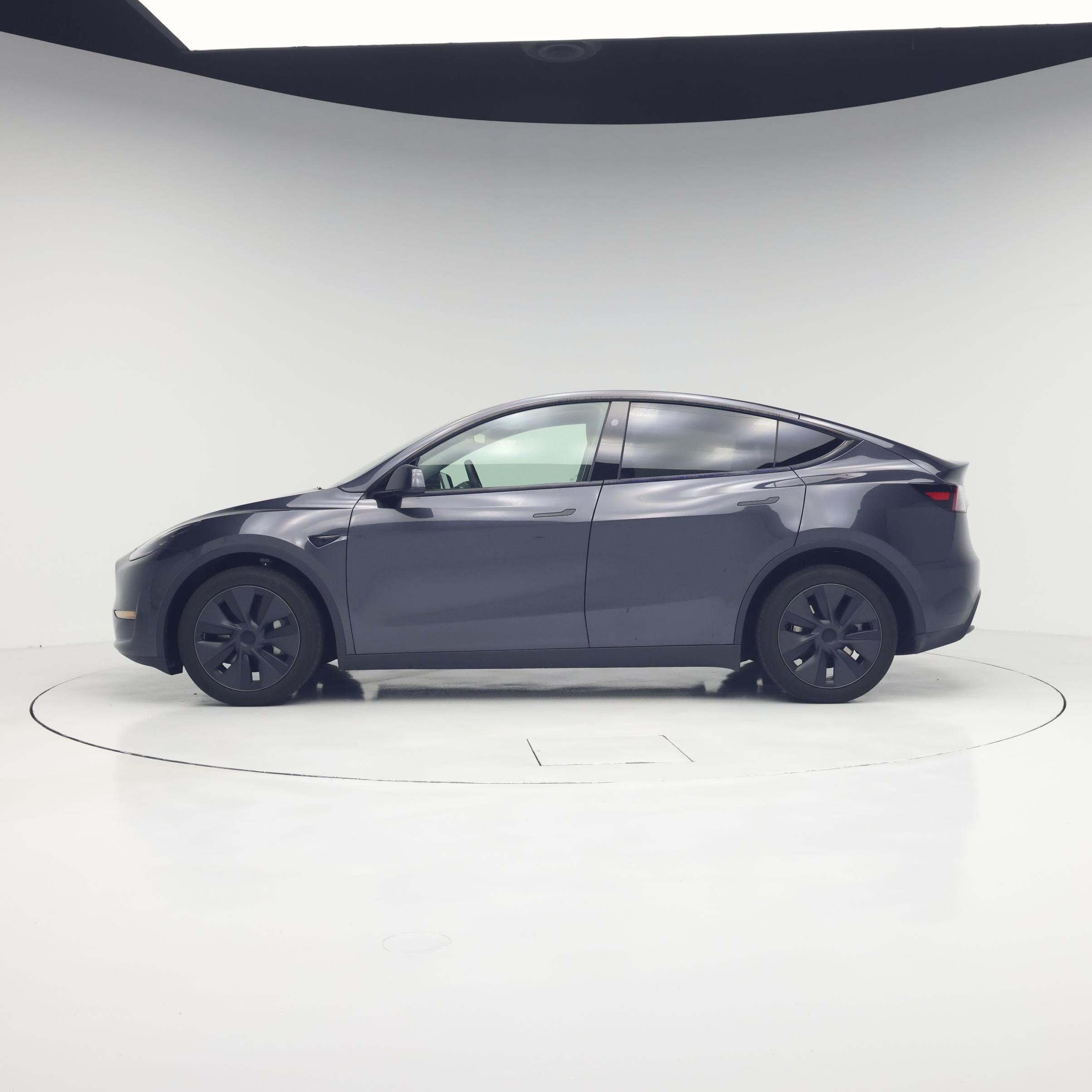 Thumbnail: 2025 Tesla Model Y - 3
