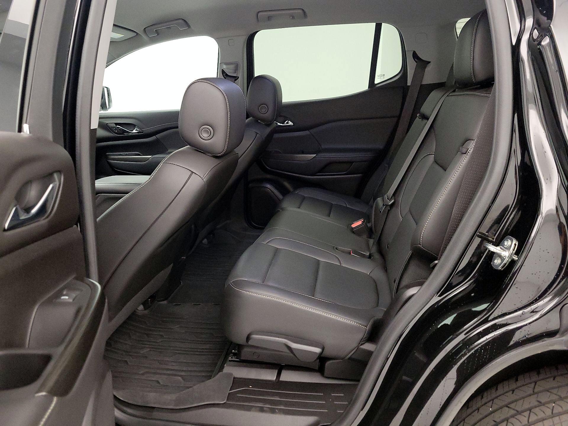 Thumbnail: 2023 GMC Acadia - 19