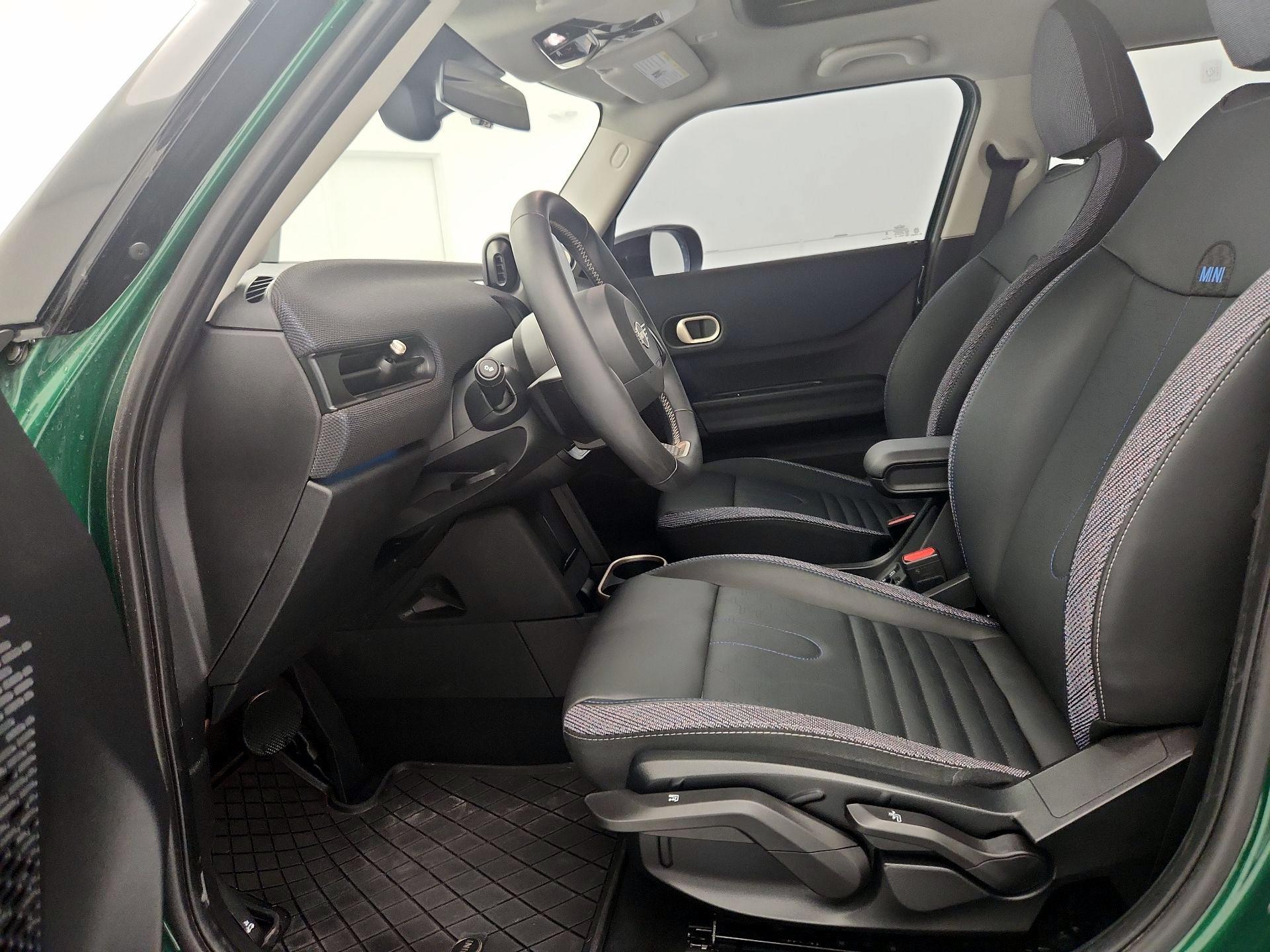 Thumbnail: 2025 MINI Cooper Hardtop - 11