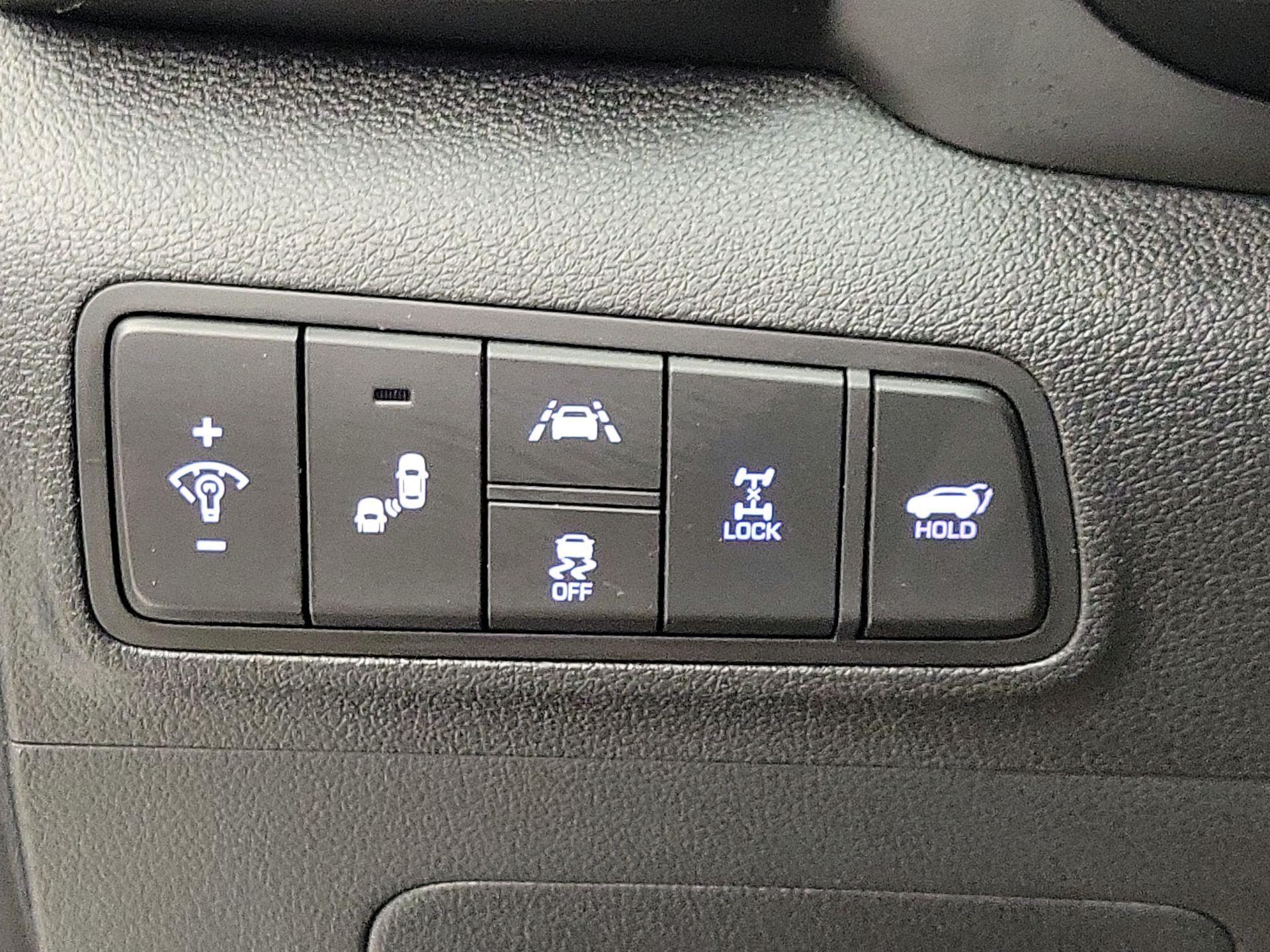 Thumbnail: 2021 Hyundai Tucson - 13