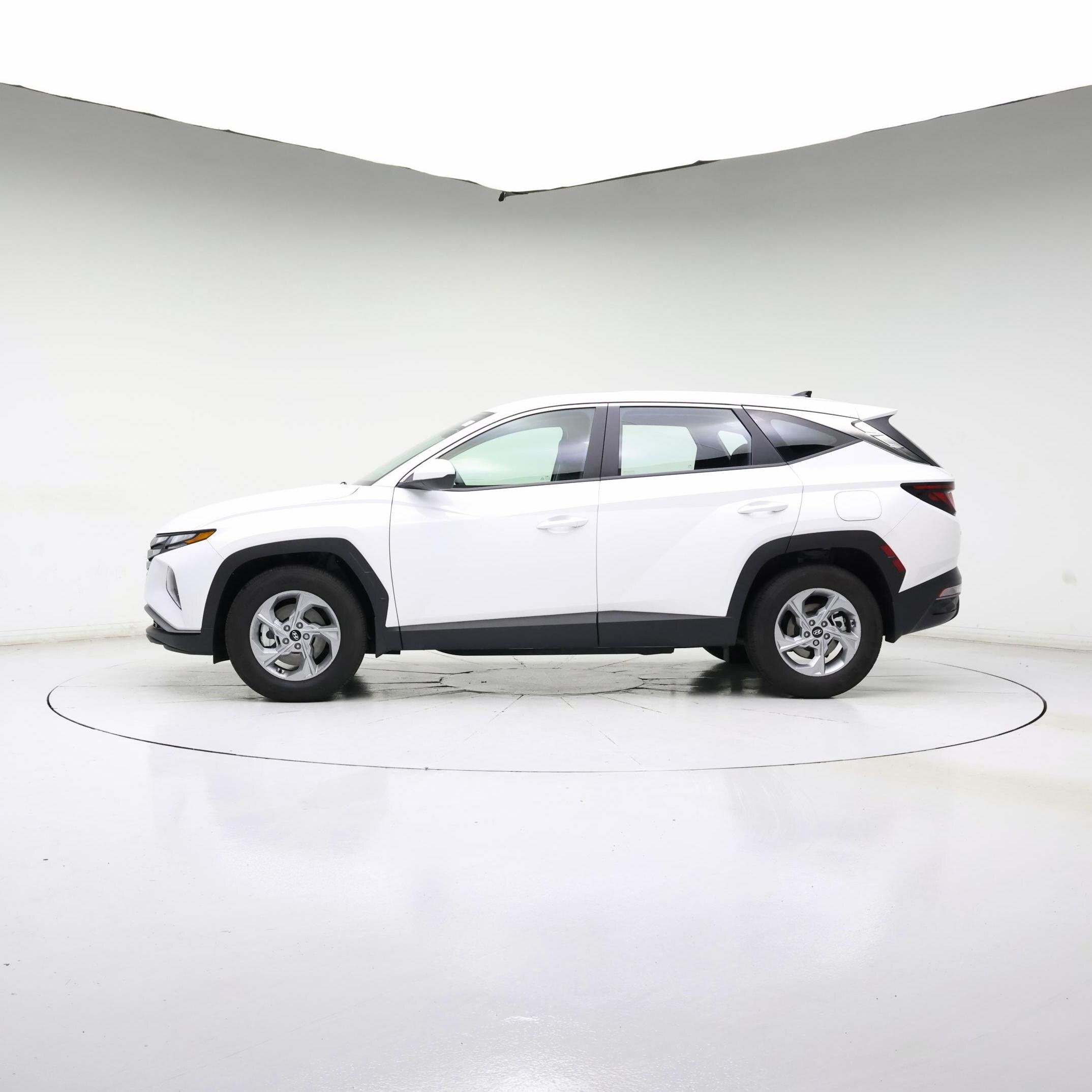 Thumbnail: 2024 Hyundai Tucson - 3