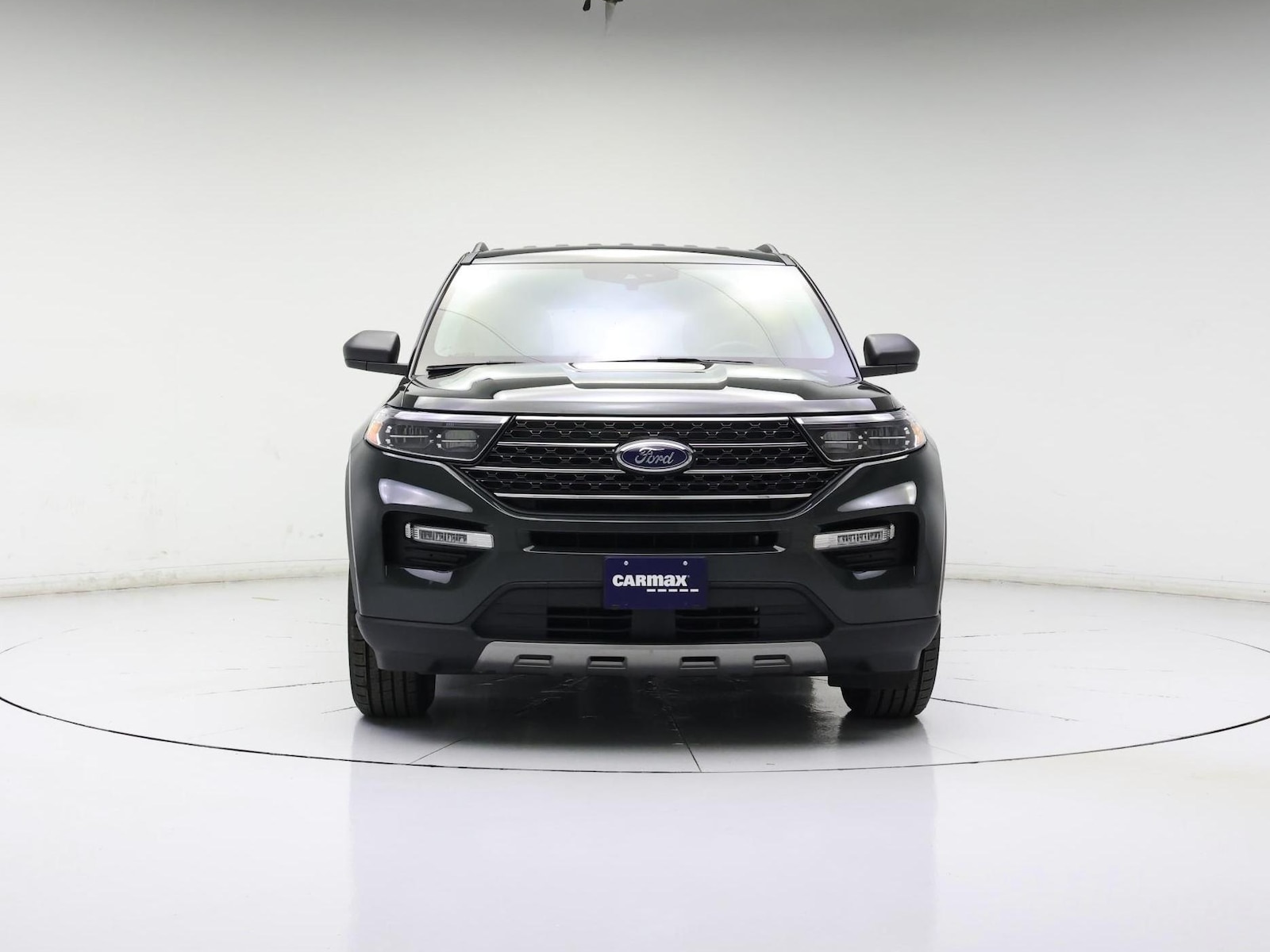2023 Ford Explorer XLT - Photo 6