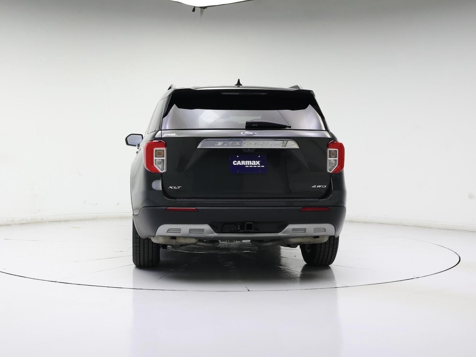 2023 Ford Explorer XLT - Photo 7