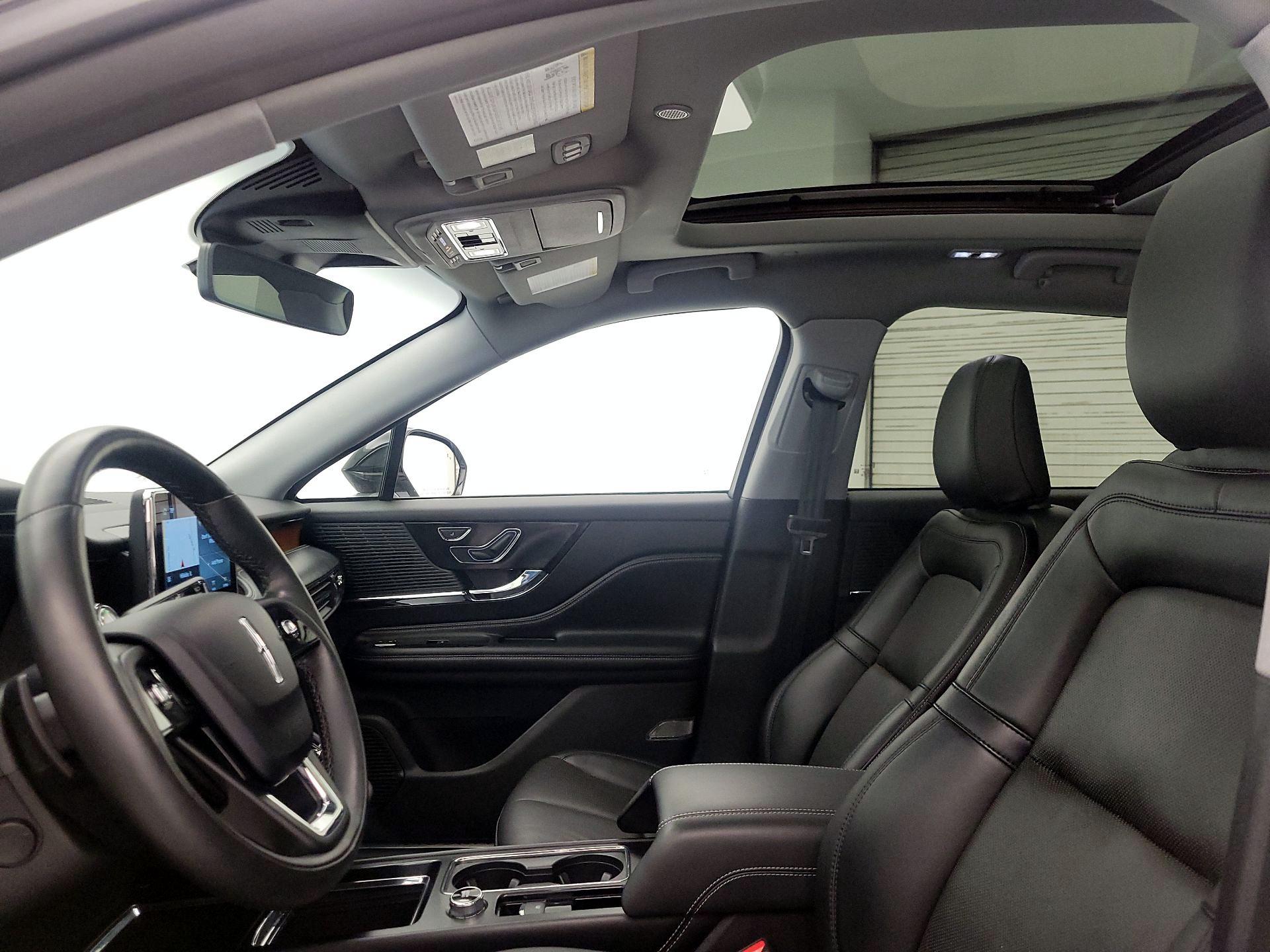 Thumbnail: 2022 Lincoln Corsair - 20