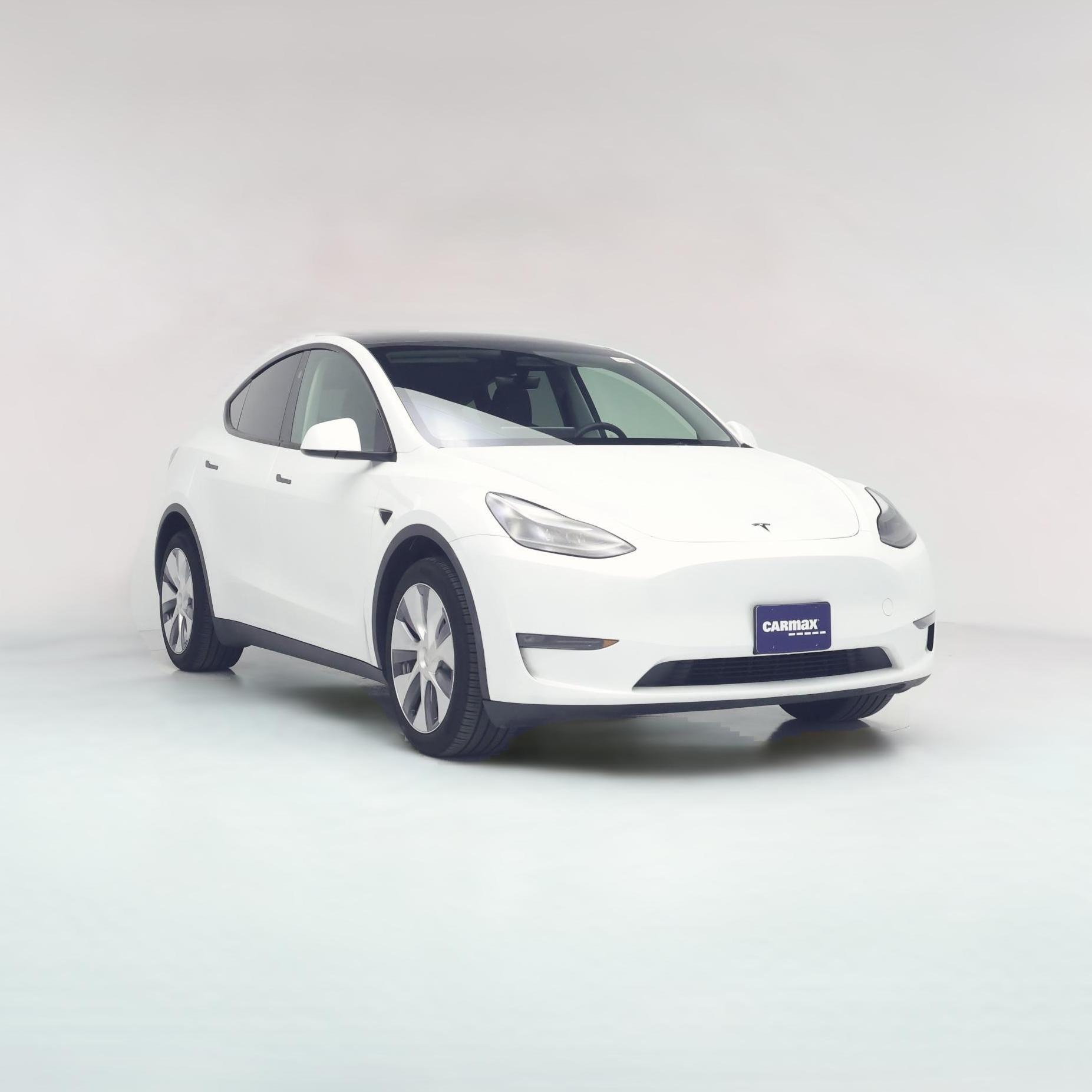 Thumbnail: 2024 Tesla Model Y - 1