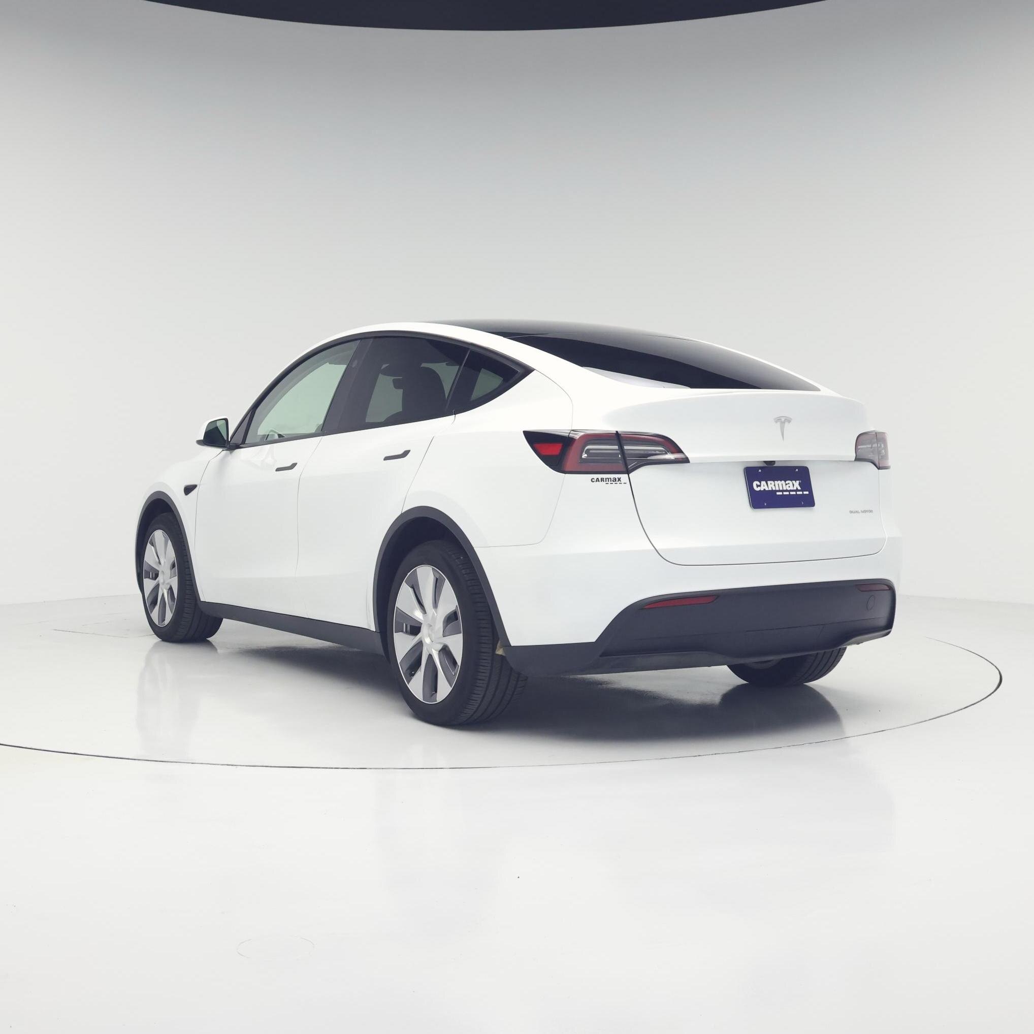 Thumbnail: 2024 Tesla Model Y - 2