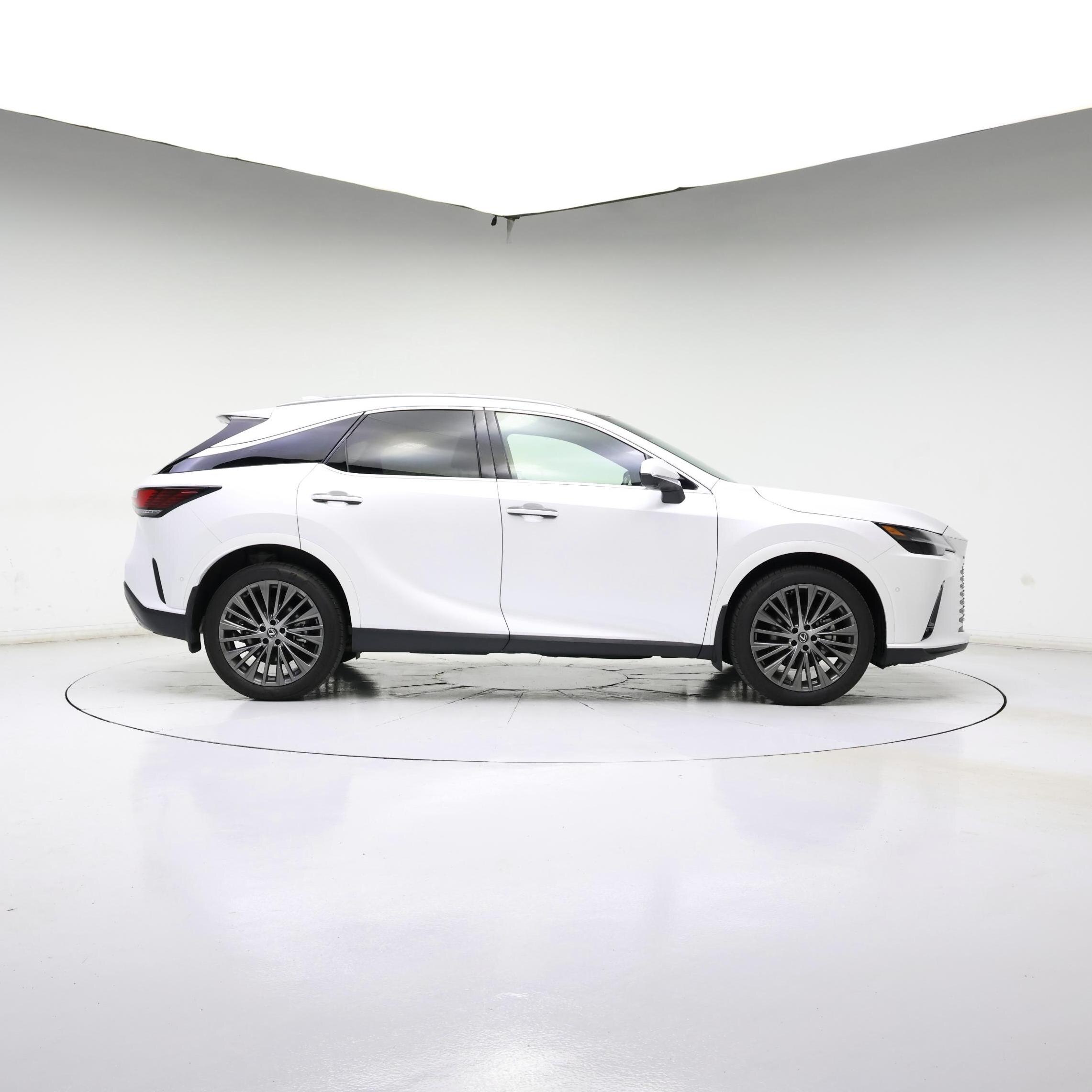 Thumbnail: 2023 Lexus RX - 7