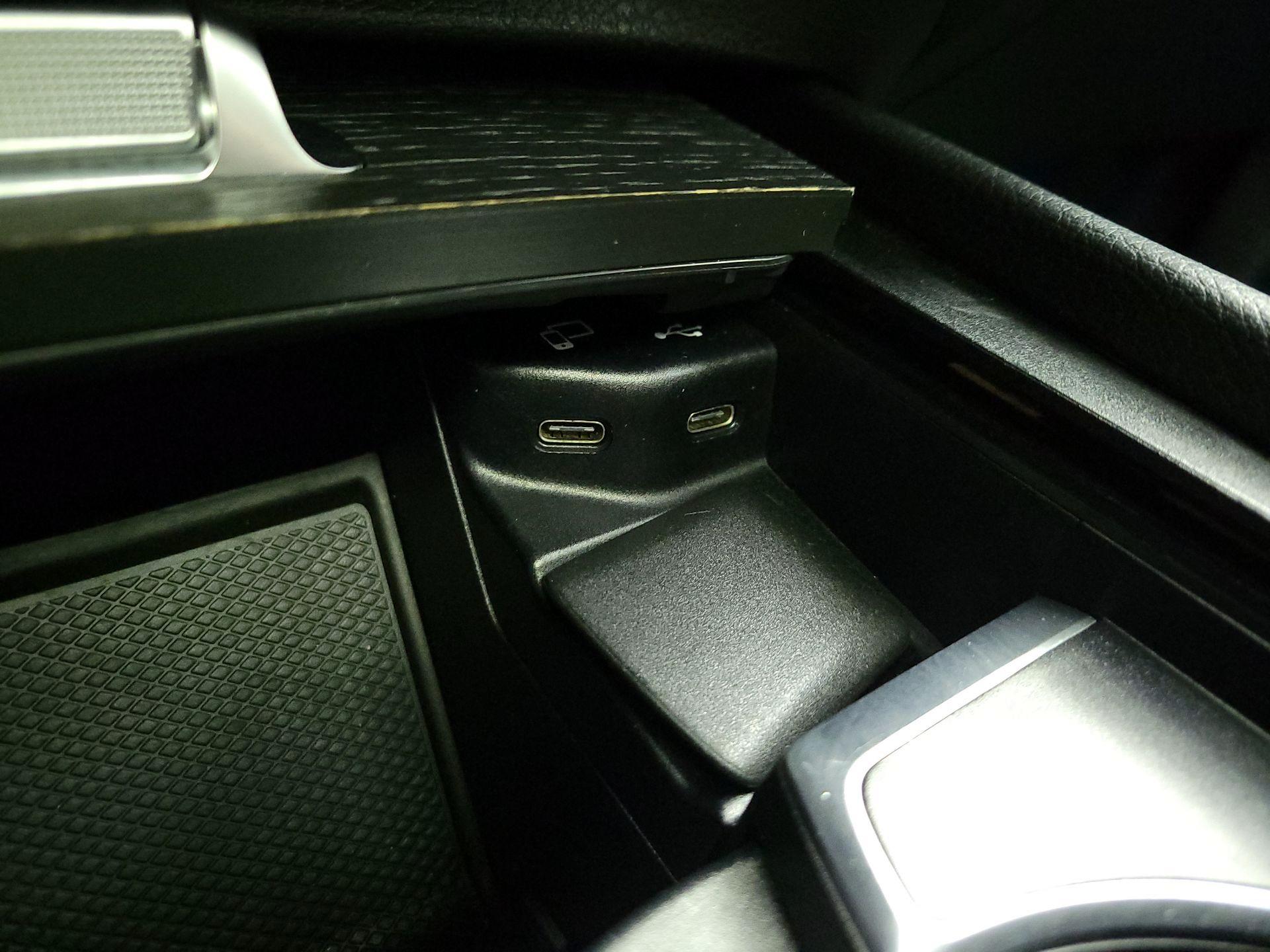 Thumbnail: 2022 Mercedes-Benz GLE - 18