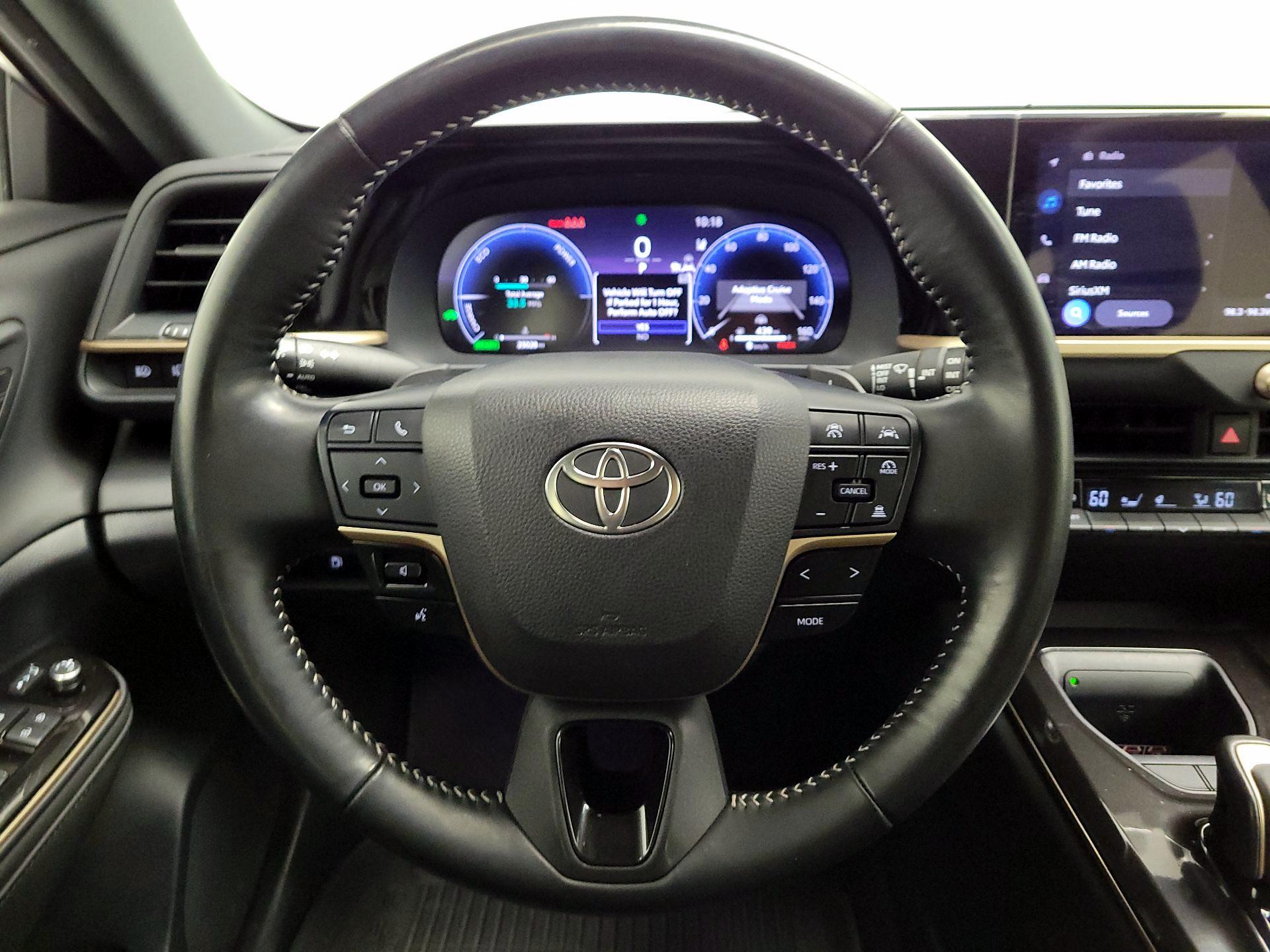 Thumbnail: 2025 Toyota Crown Signia - 10