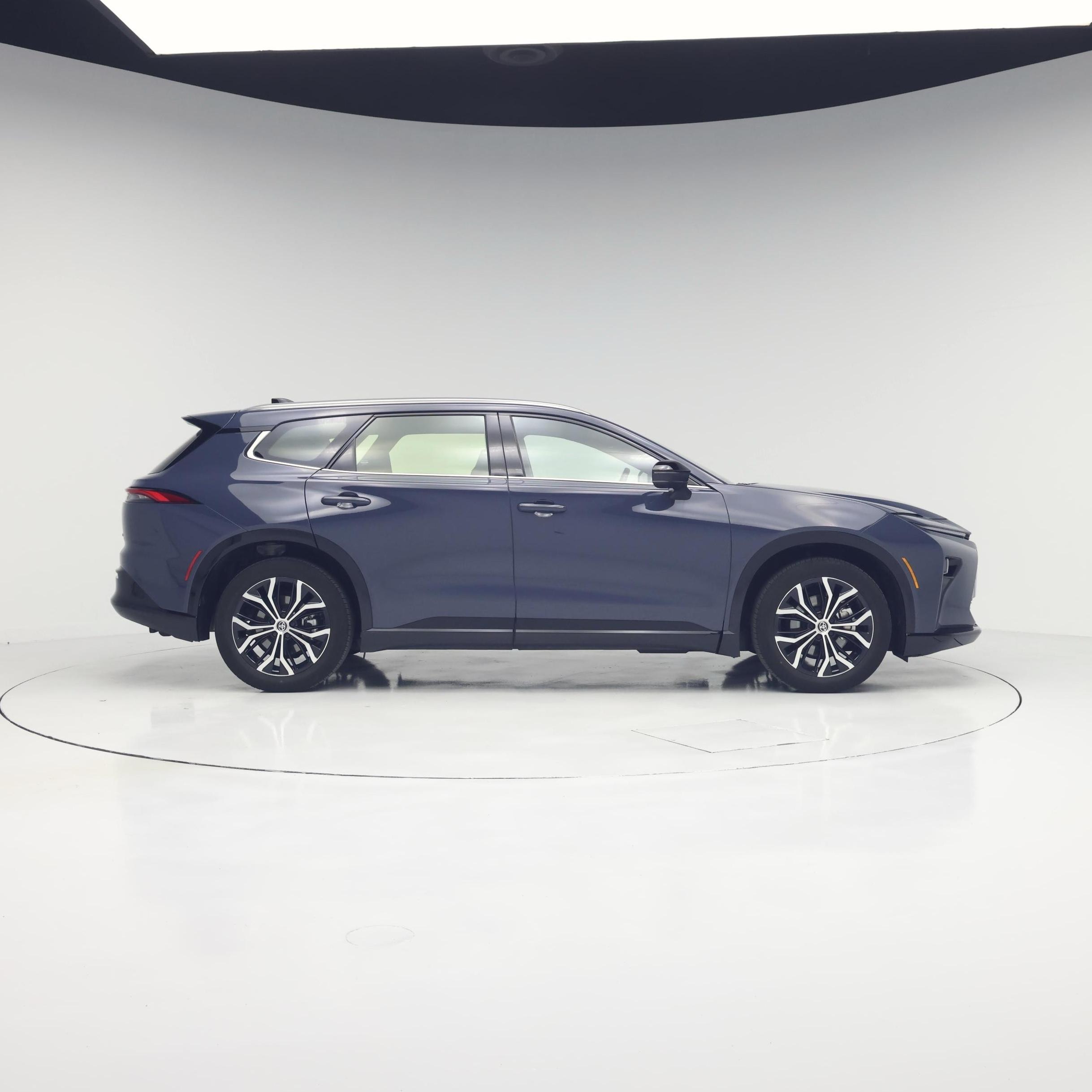 Thumbnail: 2025 Toyota Crown Signia - 7
