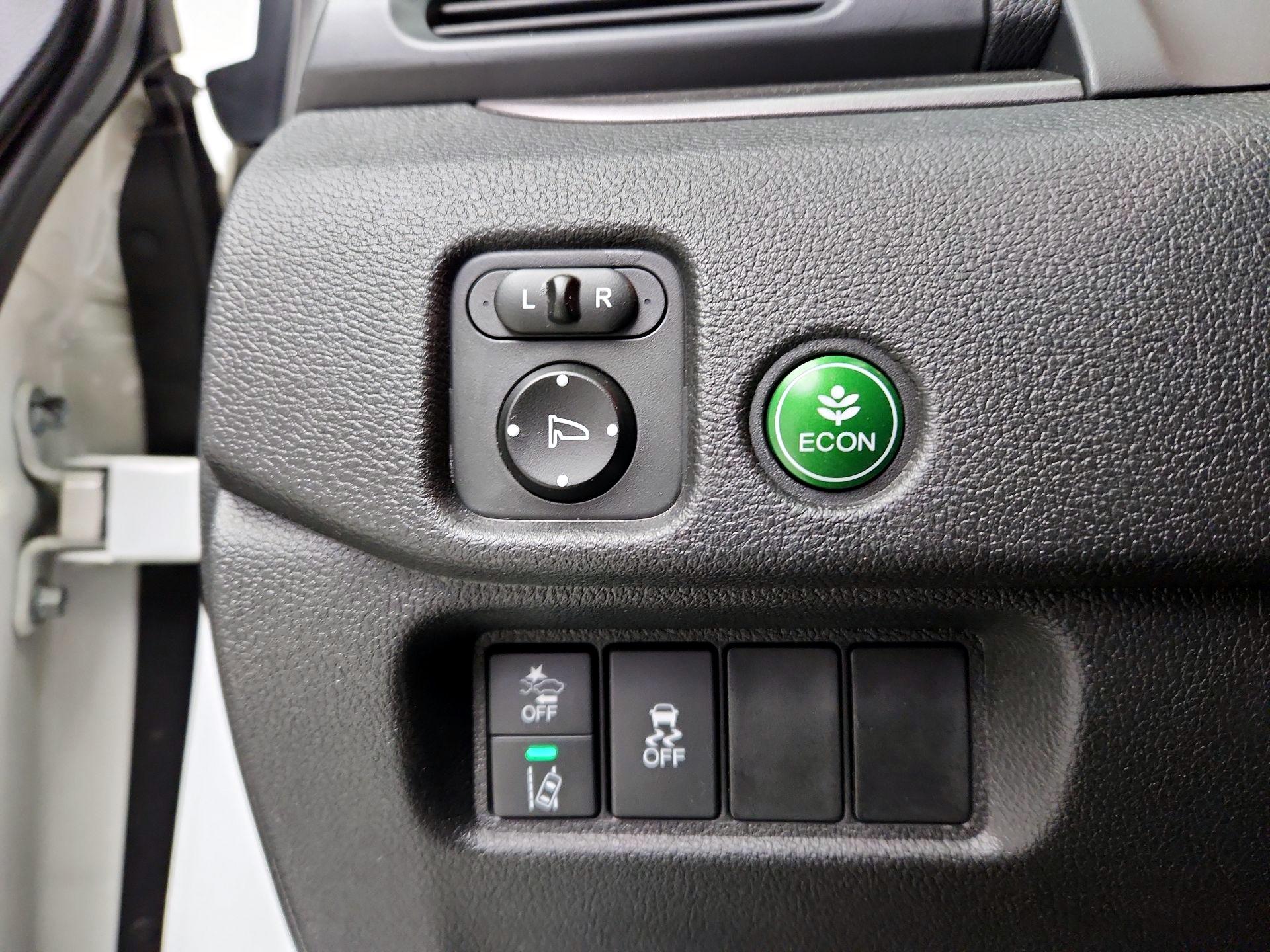 Thumbnail: 2020 Honda Pilot - 13