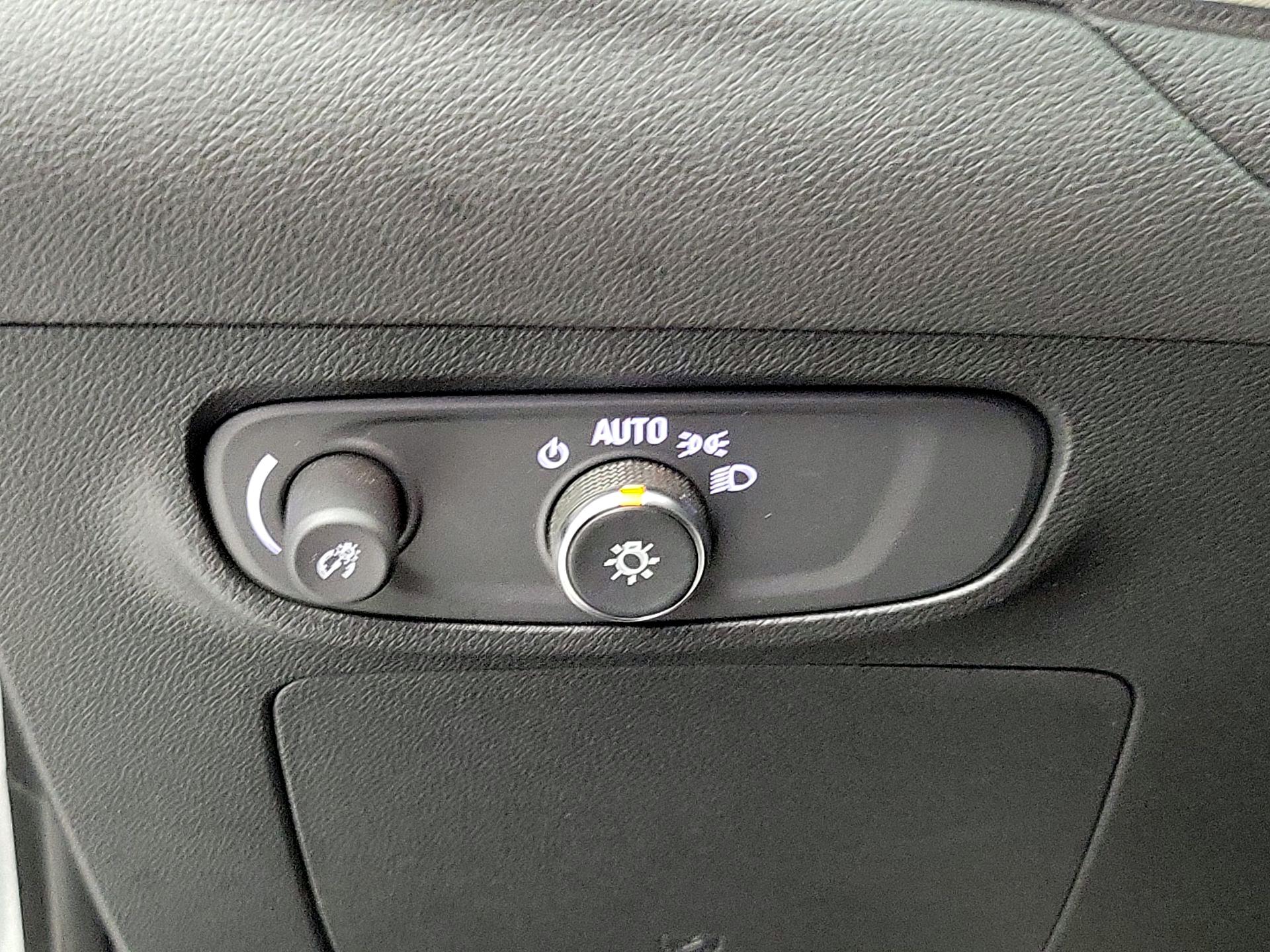 Thumbnail: 2024 Buick Encore GX - 13