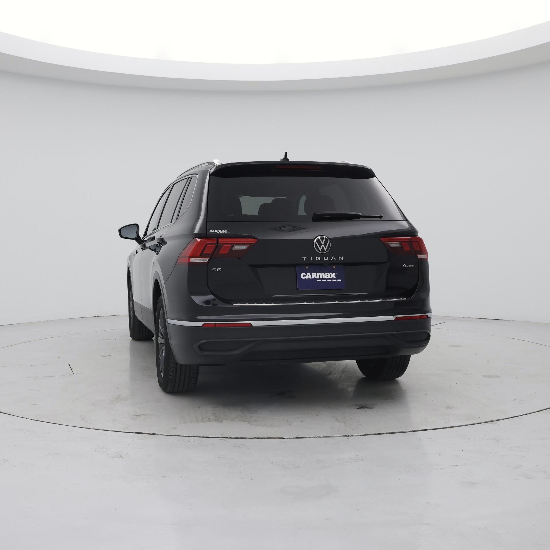 Thumbnail: 2023 Volkswagen Tiguan - 6