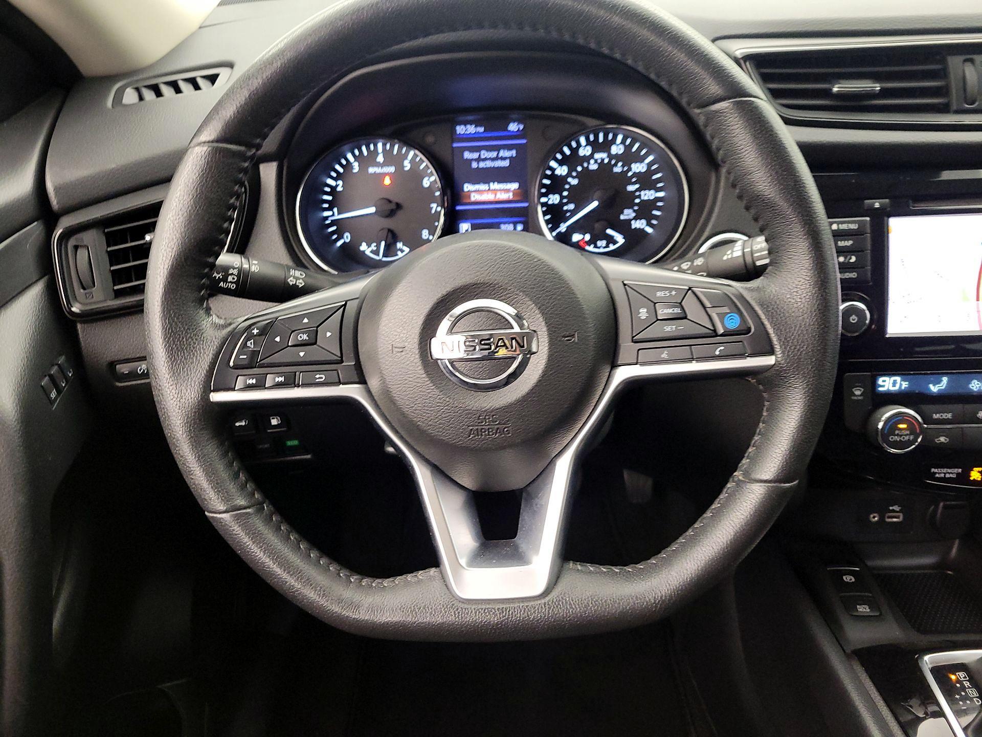 Thumbnail: 2020 Nissan Rogue - 10