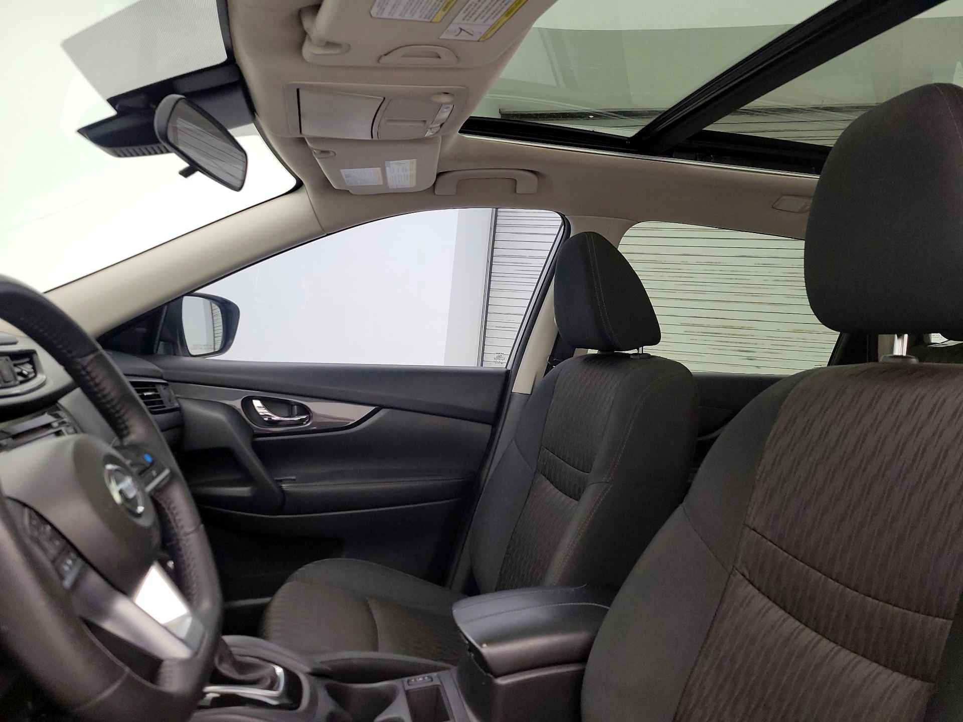 Thumbnail: 2020 Nissan Rogue - 20