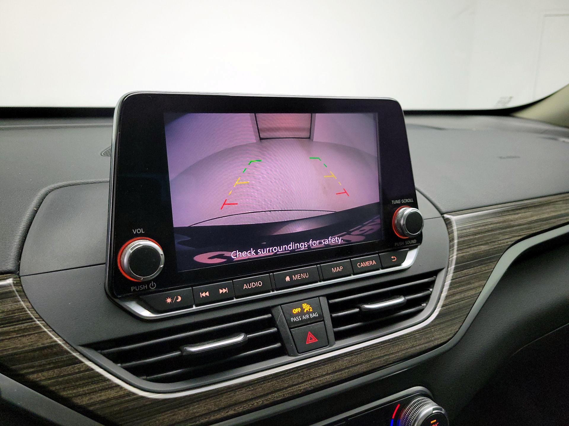 Thumbnail: 2019 Nissan Altima - 14