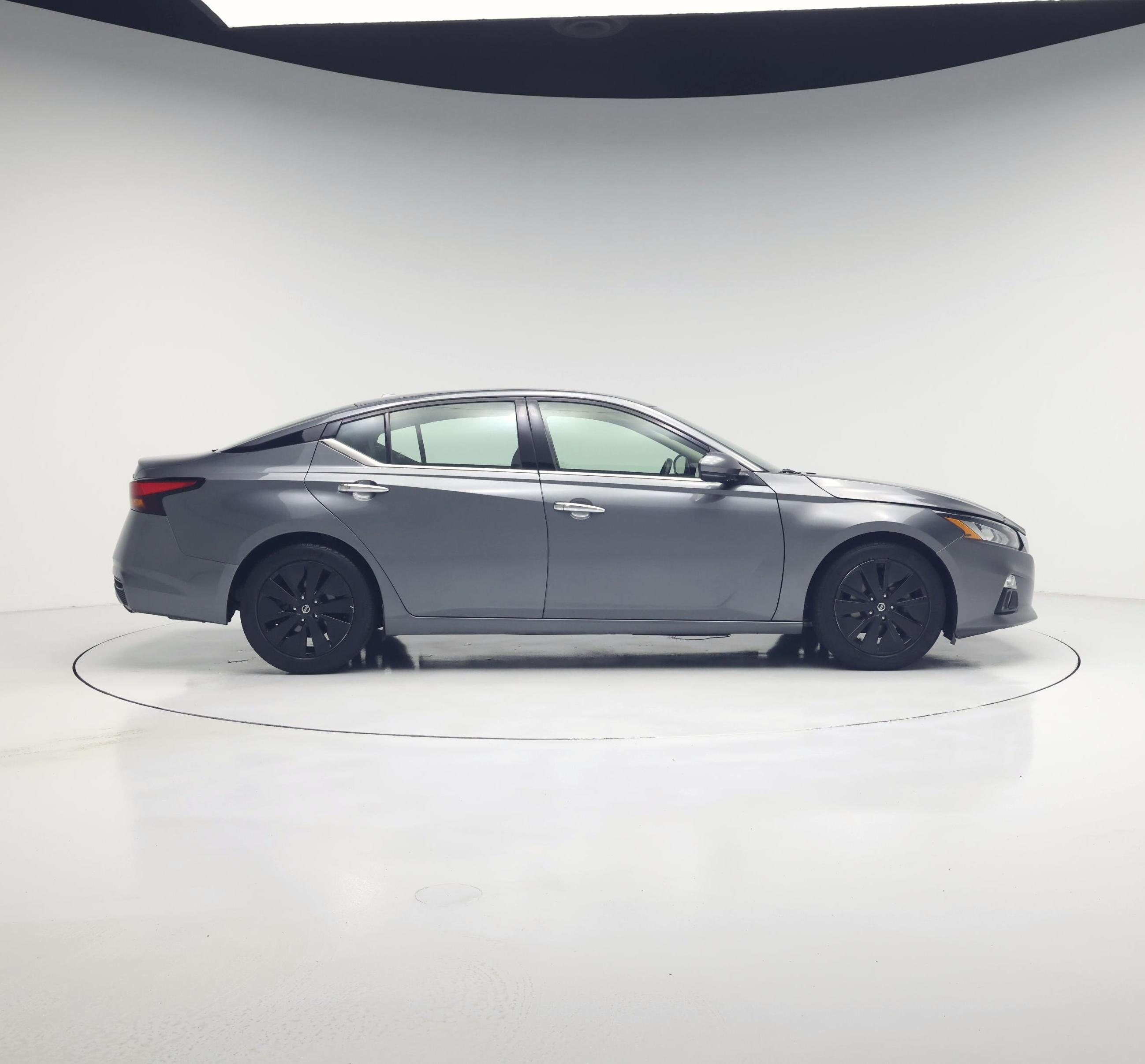 Thumbnail: 2019 Nissan Altima - 7