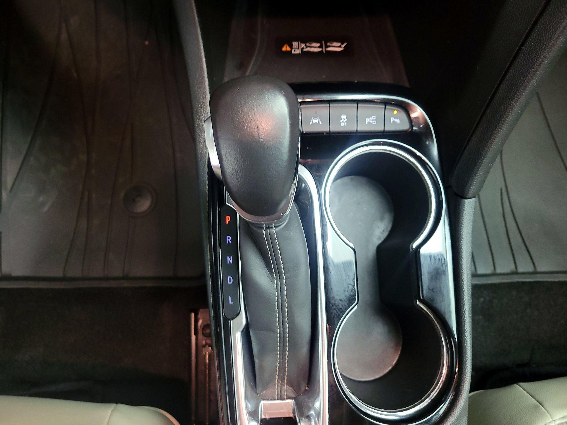 Thumbnail: 2021 Buick Encore GX - 15