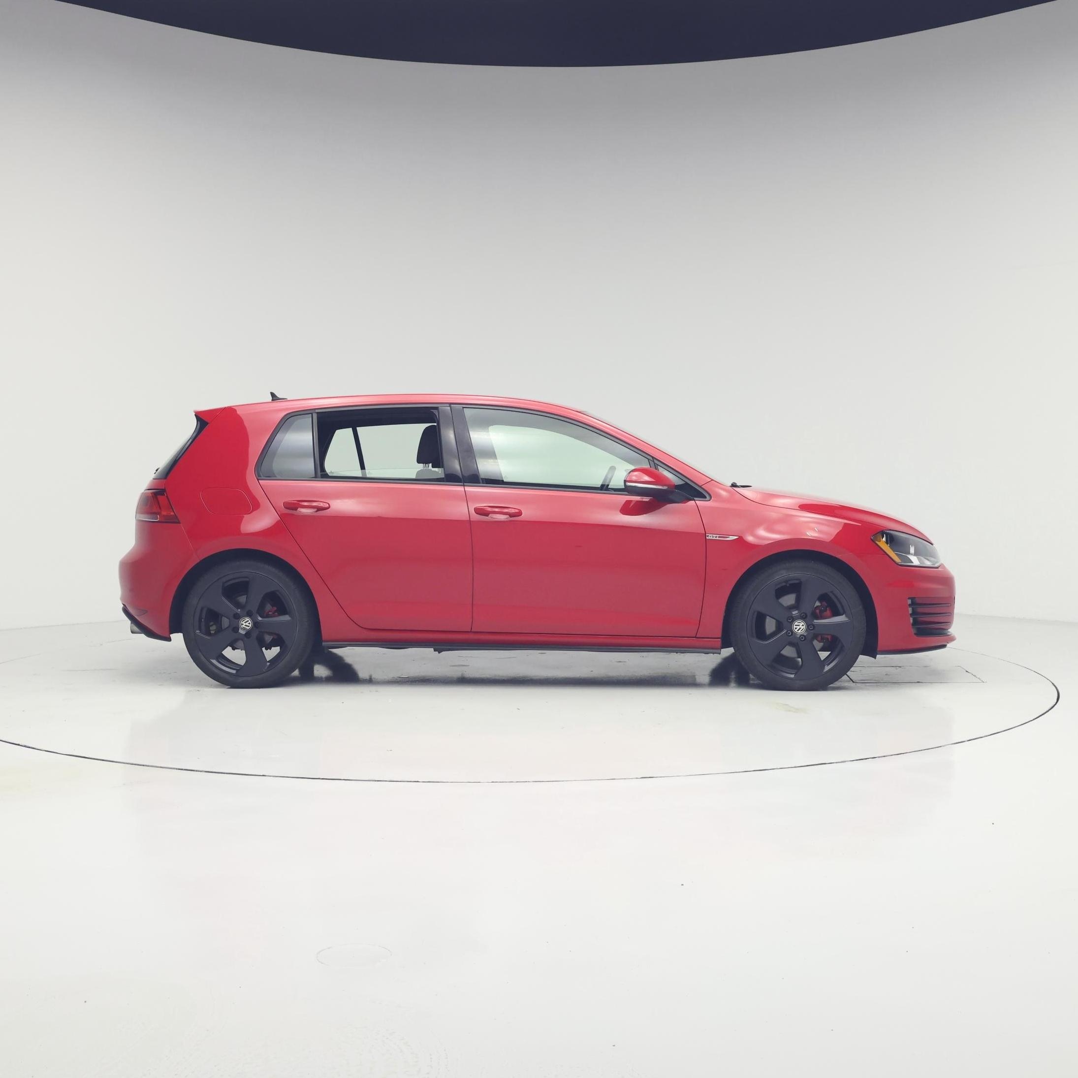 Thumbnail: 2017 Volkswagen Golf - 7