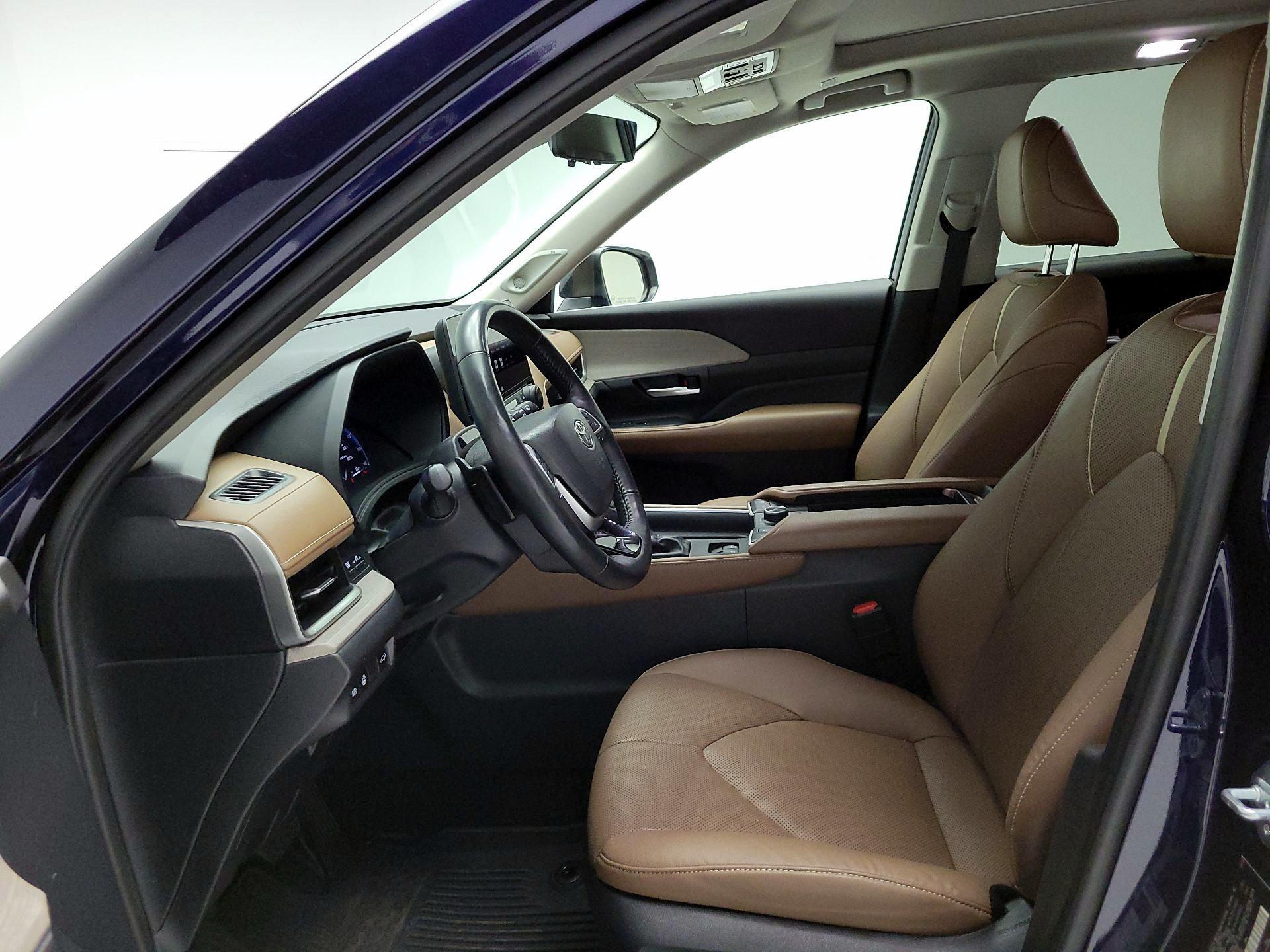 Thumbnail: 2024 Toyota Grand Highlander - 11